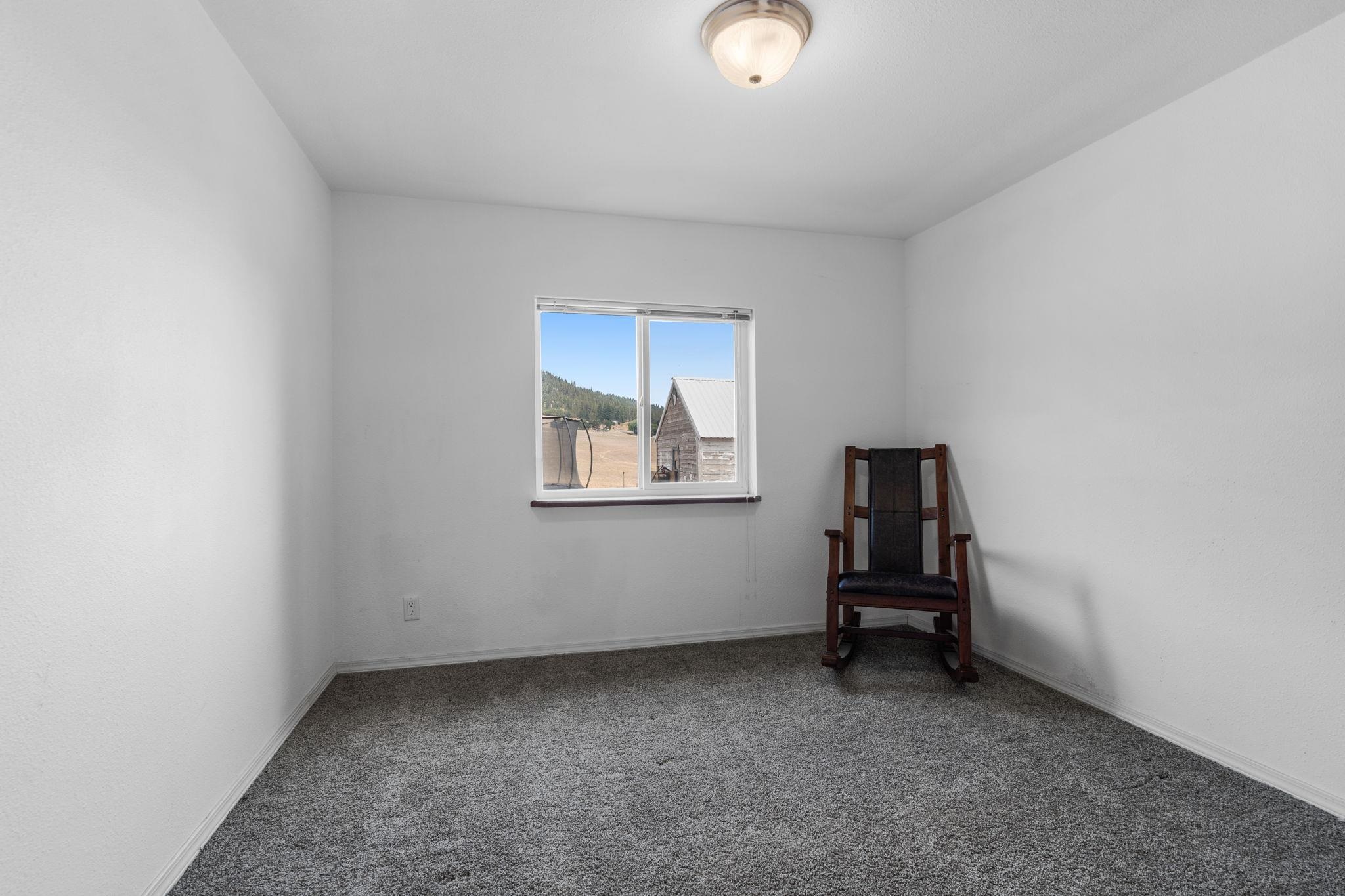 38521 Idaho Rd - Photo 22