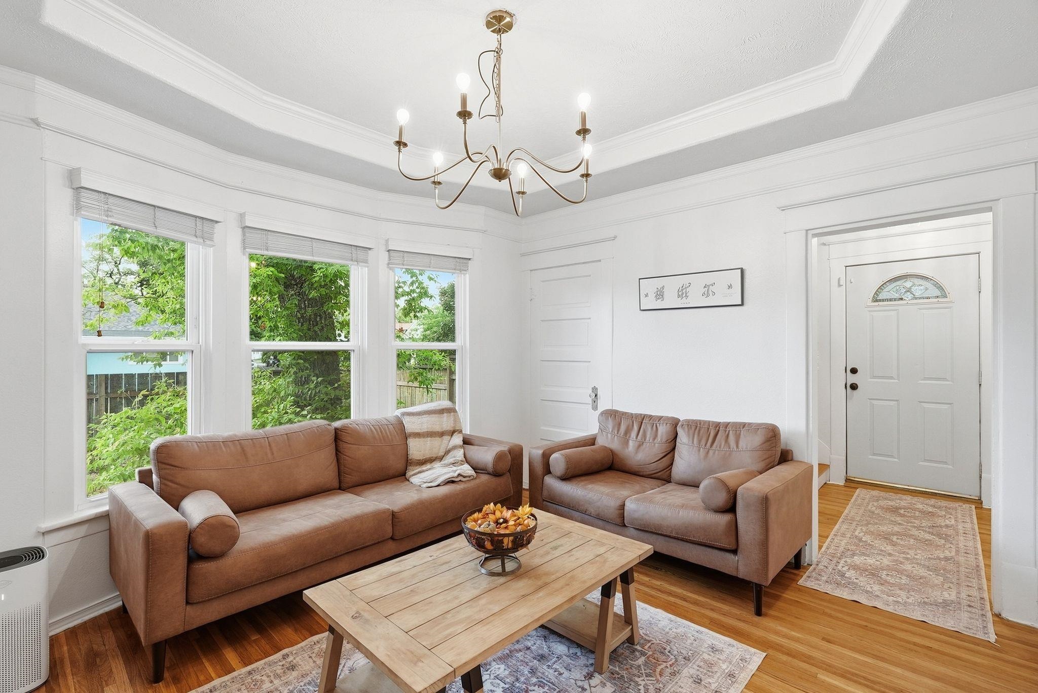 1227 W Fairview Ave - Photo 4