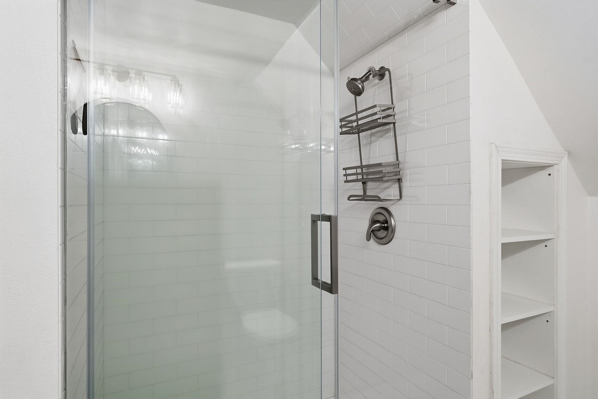 1227 W Fairview Ave - Photo 18