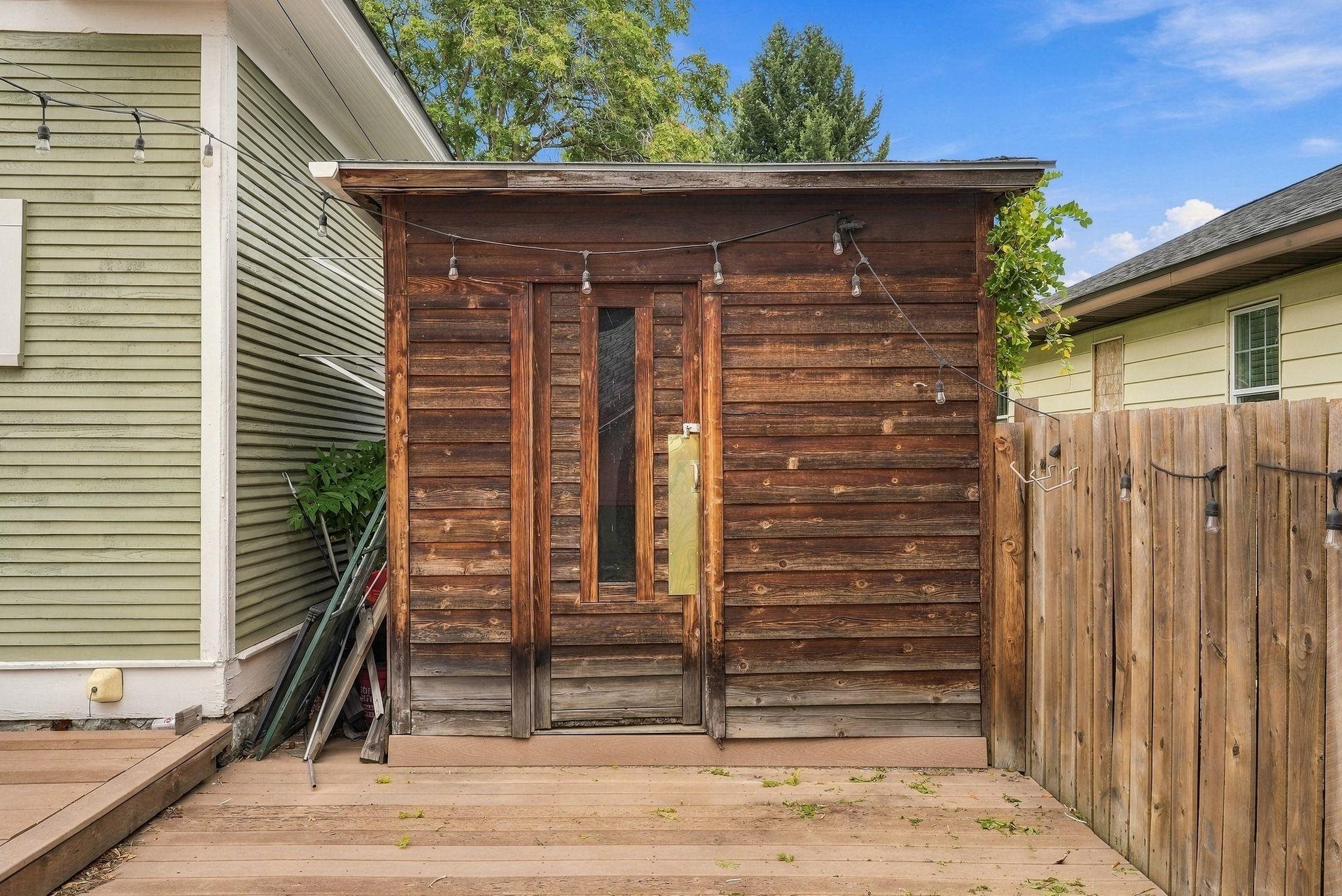 1227 W Fairview Ave - Photo 25