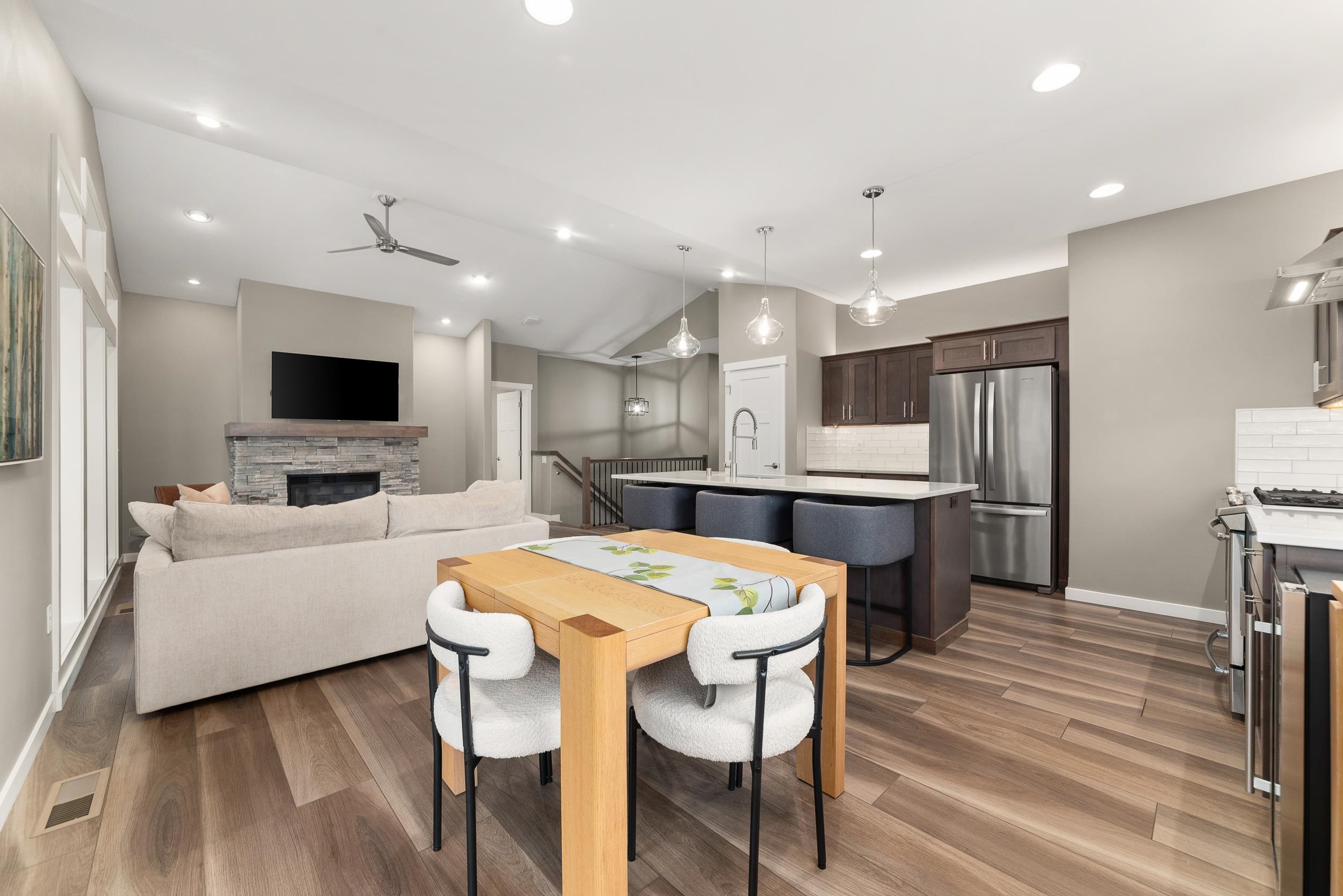 213 E Sapphire Ln - Photo 32