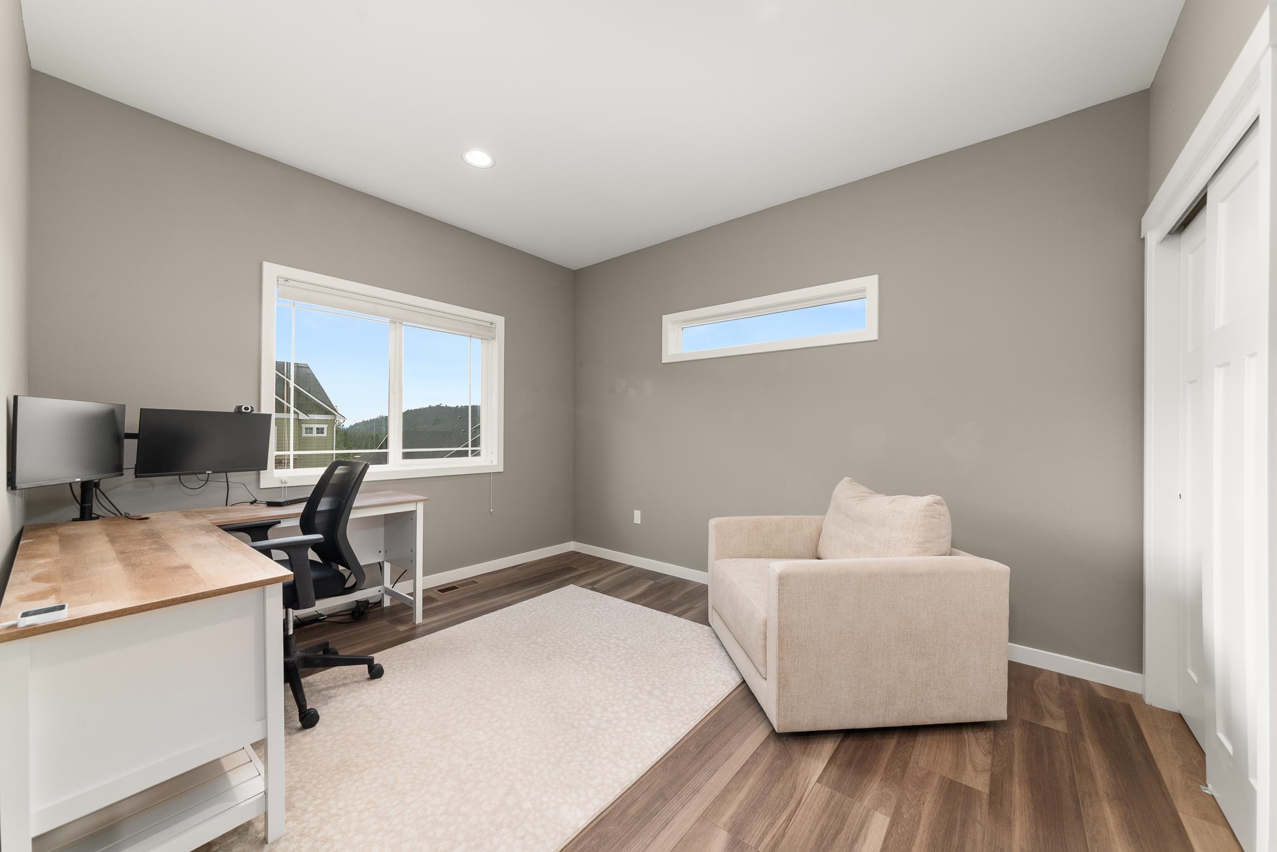 213 E Sapphire Ln - Photo 10