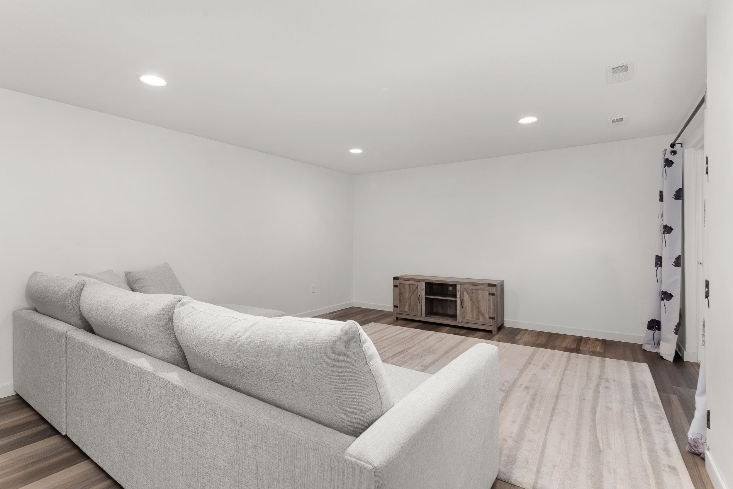 213 E Sapphire Ln - Photo 38