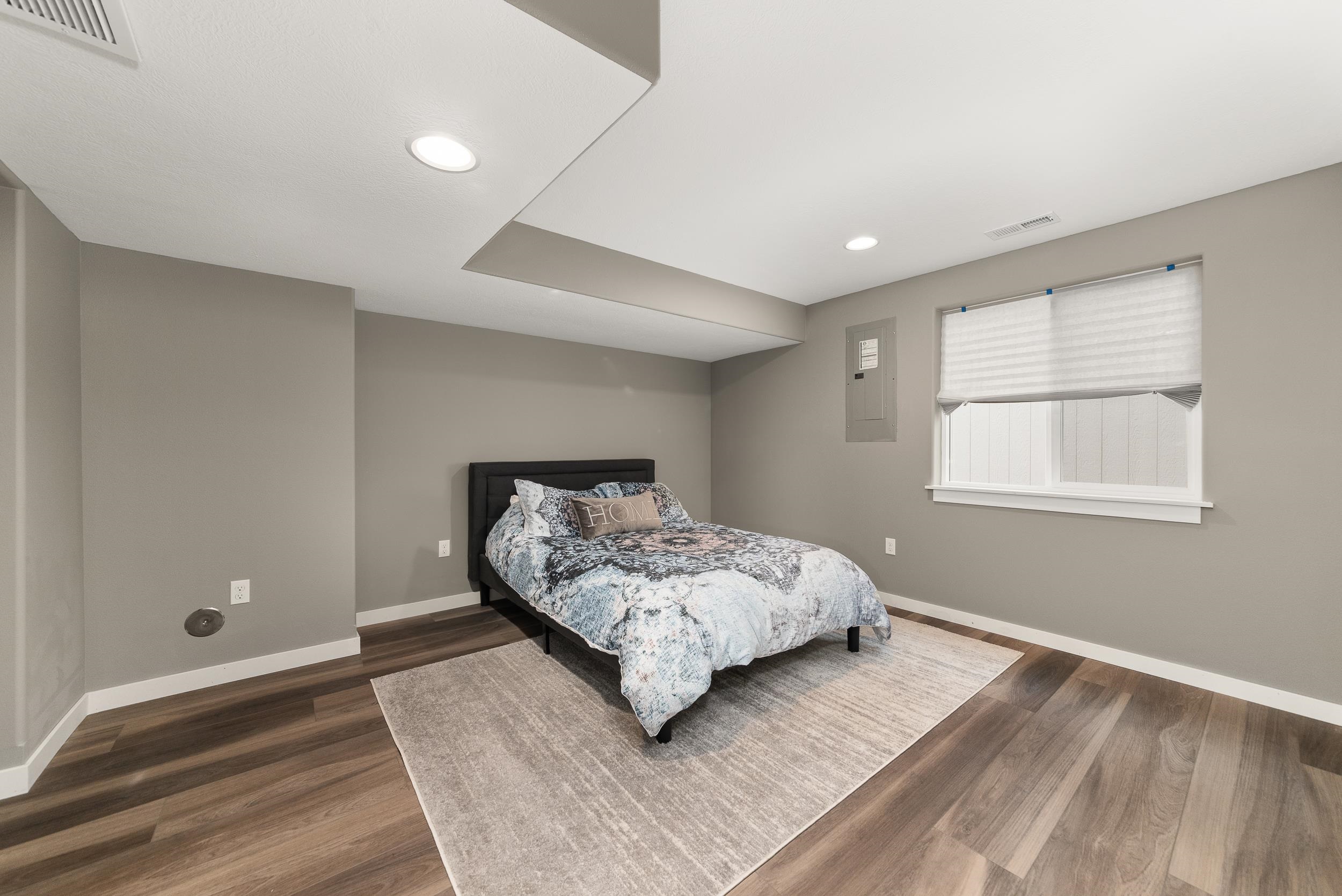 213 E Sapphire Ln - Photo 15