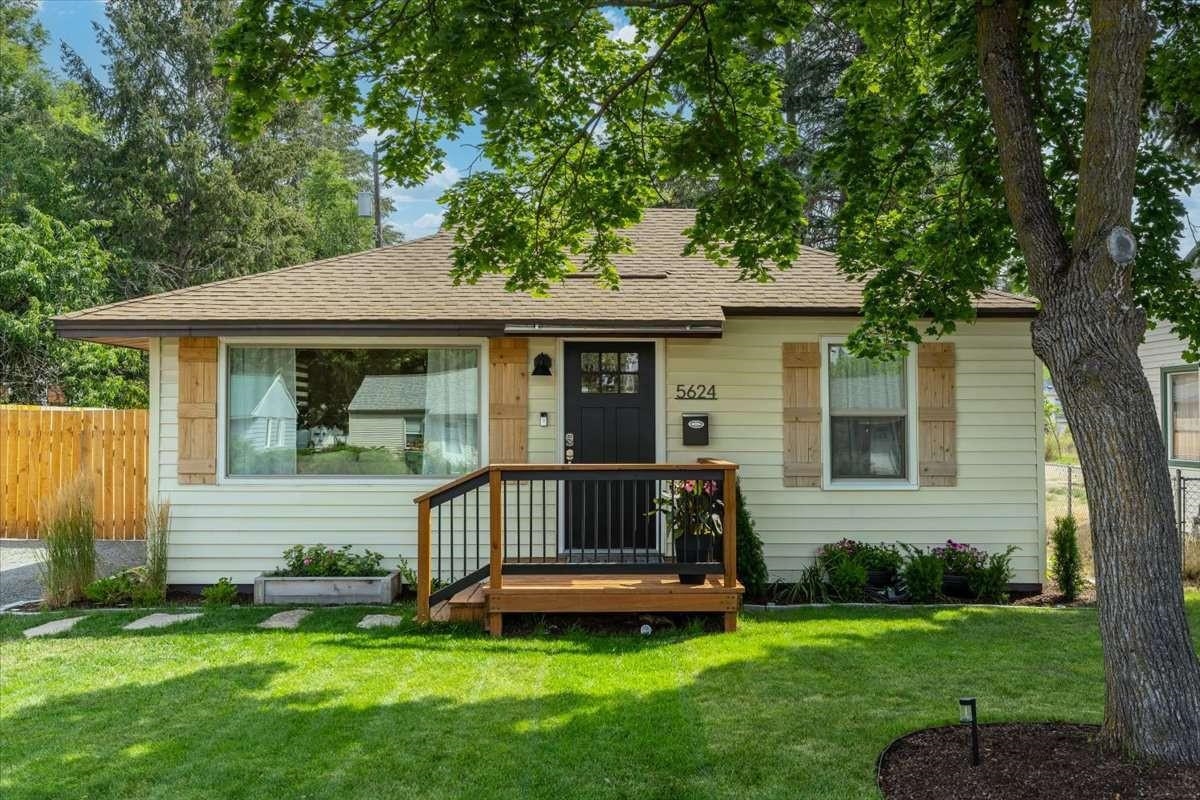 5624 N ALBERTA St - Photo 2