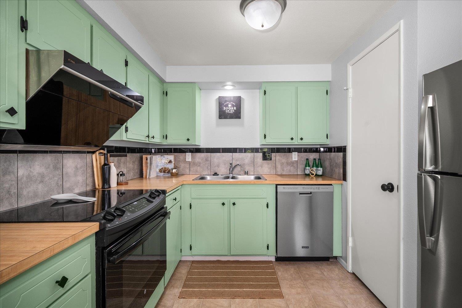 909 W 13th Ave - Photo 8