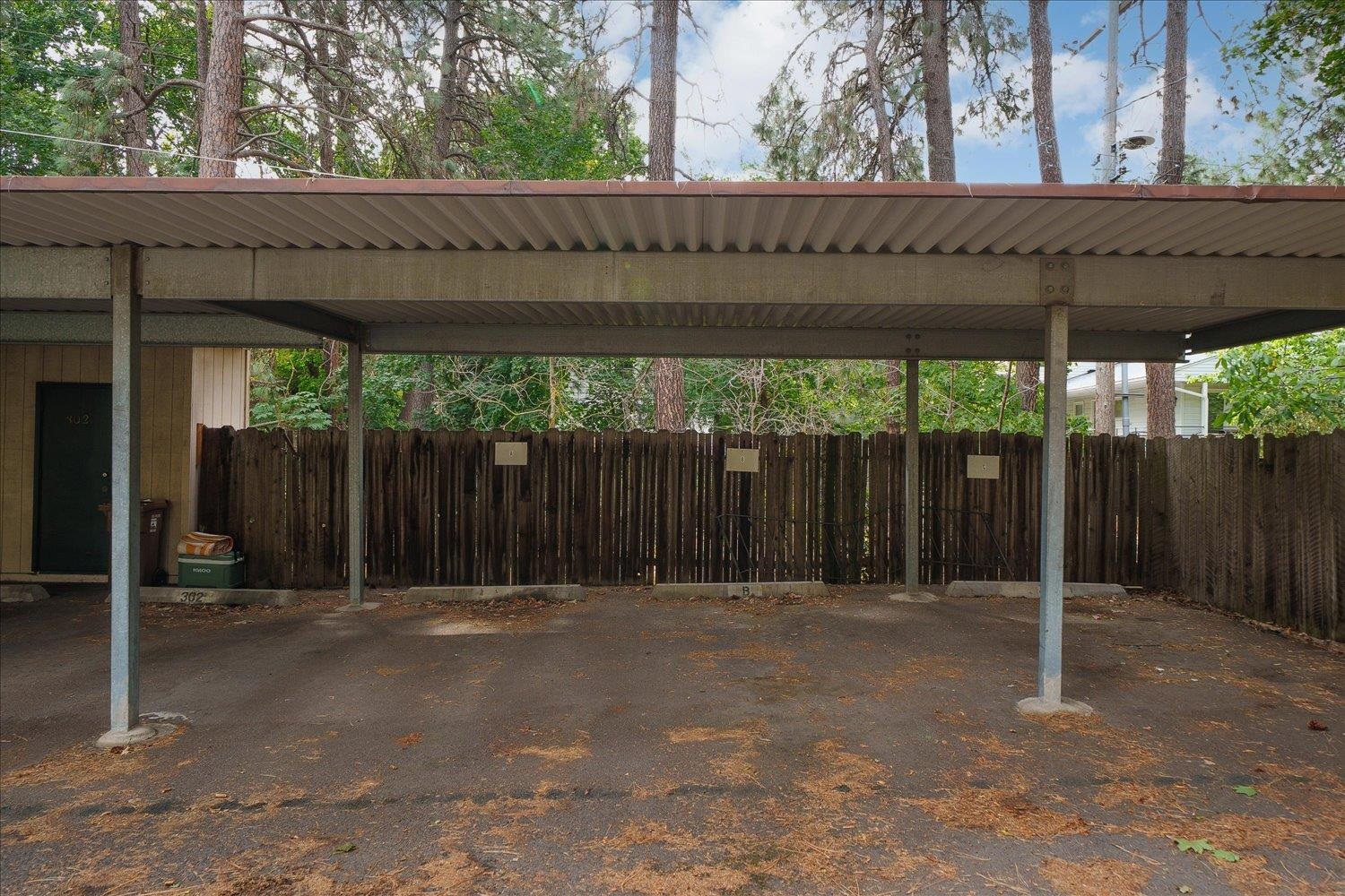 909 W 13th Ave - Photo 17