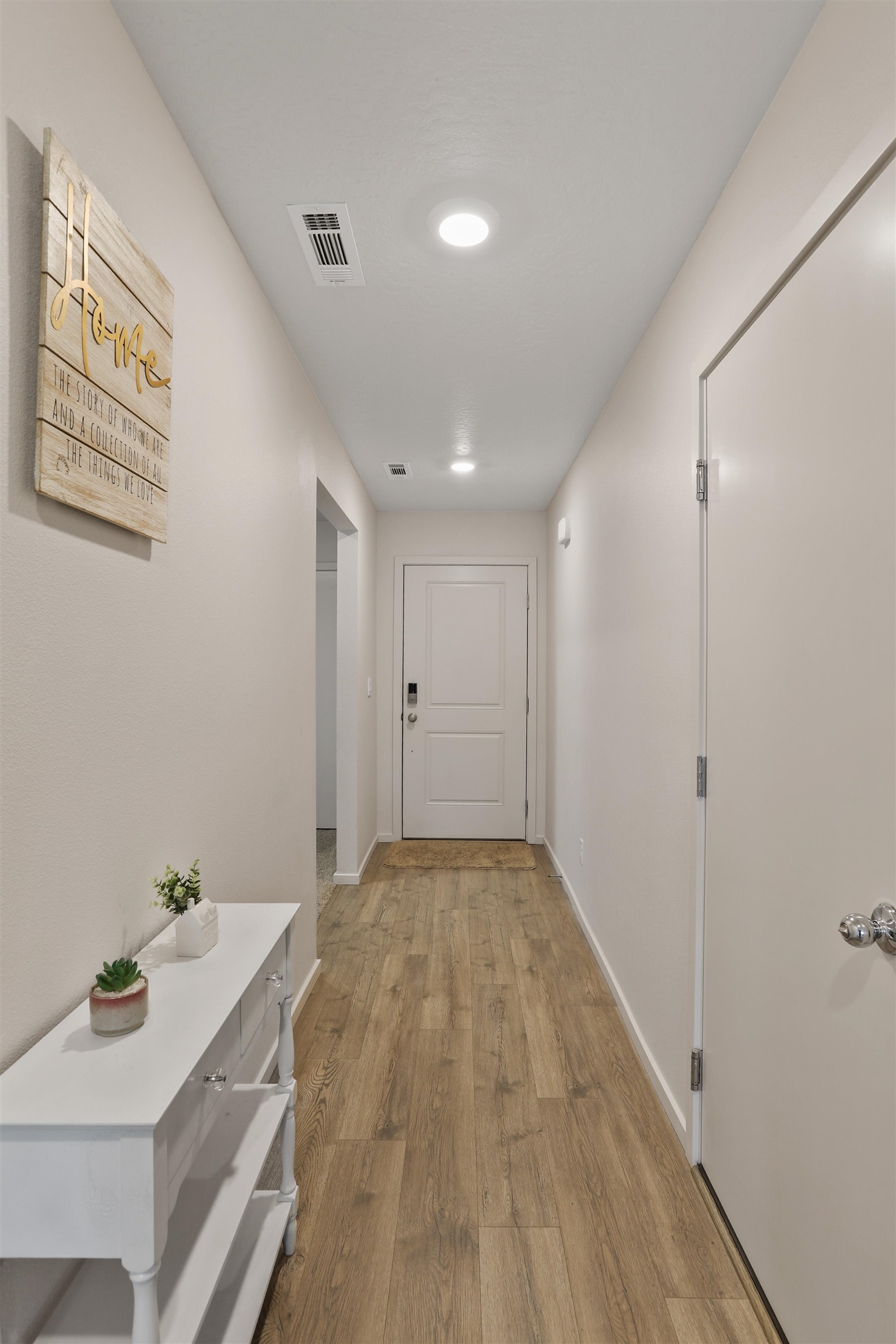 13529 W Crosswinds Ave - Photo 2