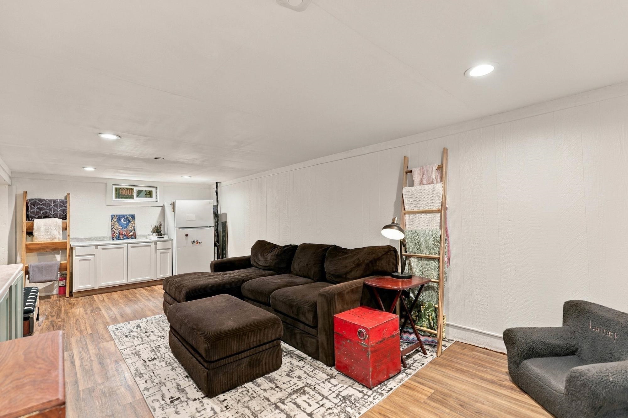 1331 W Nebraska Ave - Photo 16