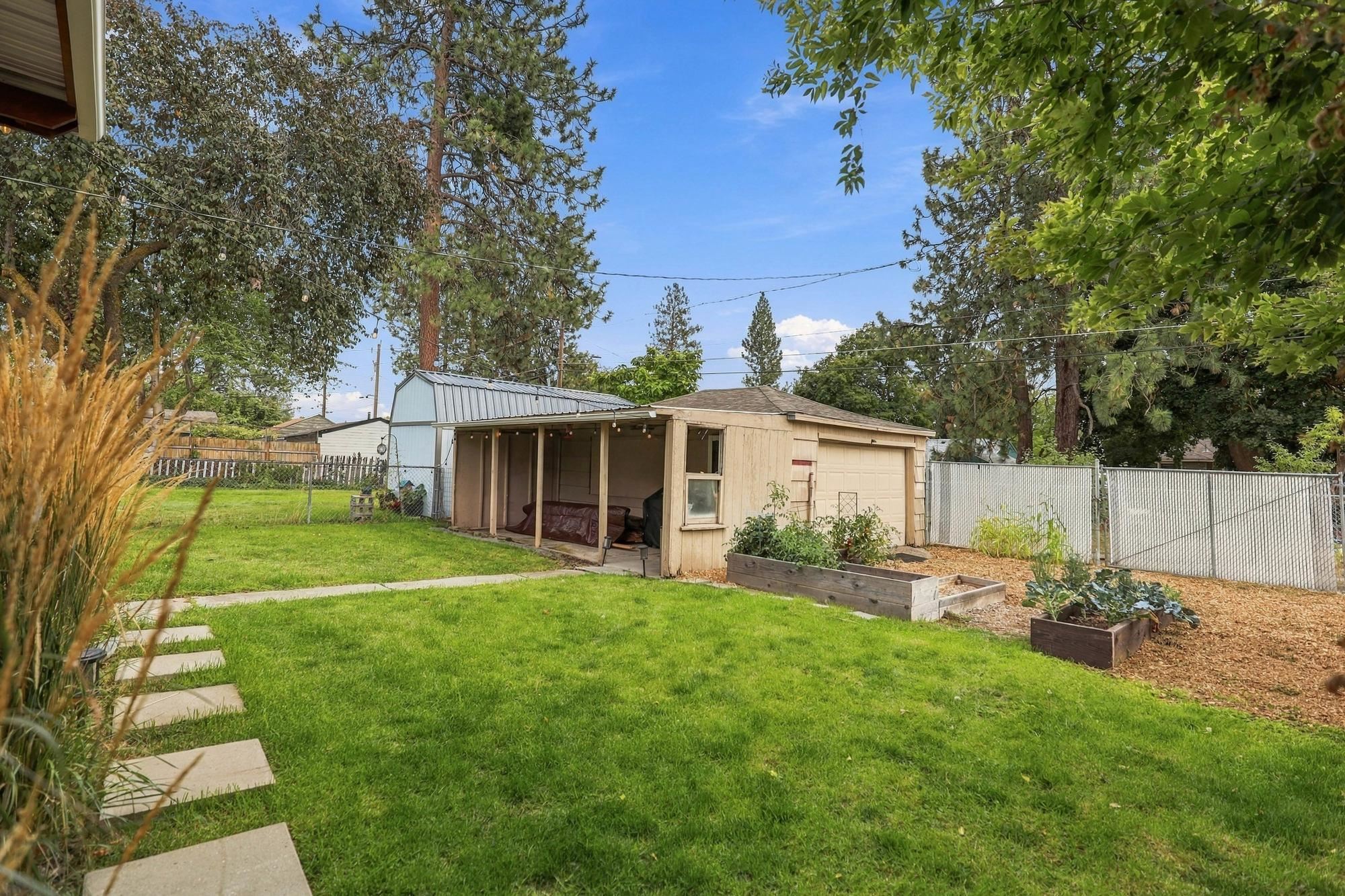 1331 W Nebraska Ave - Photo 23