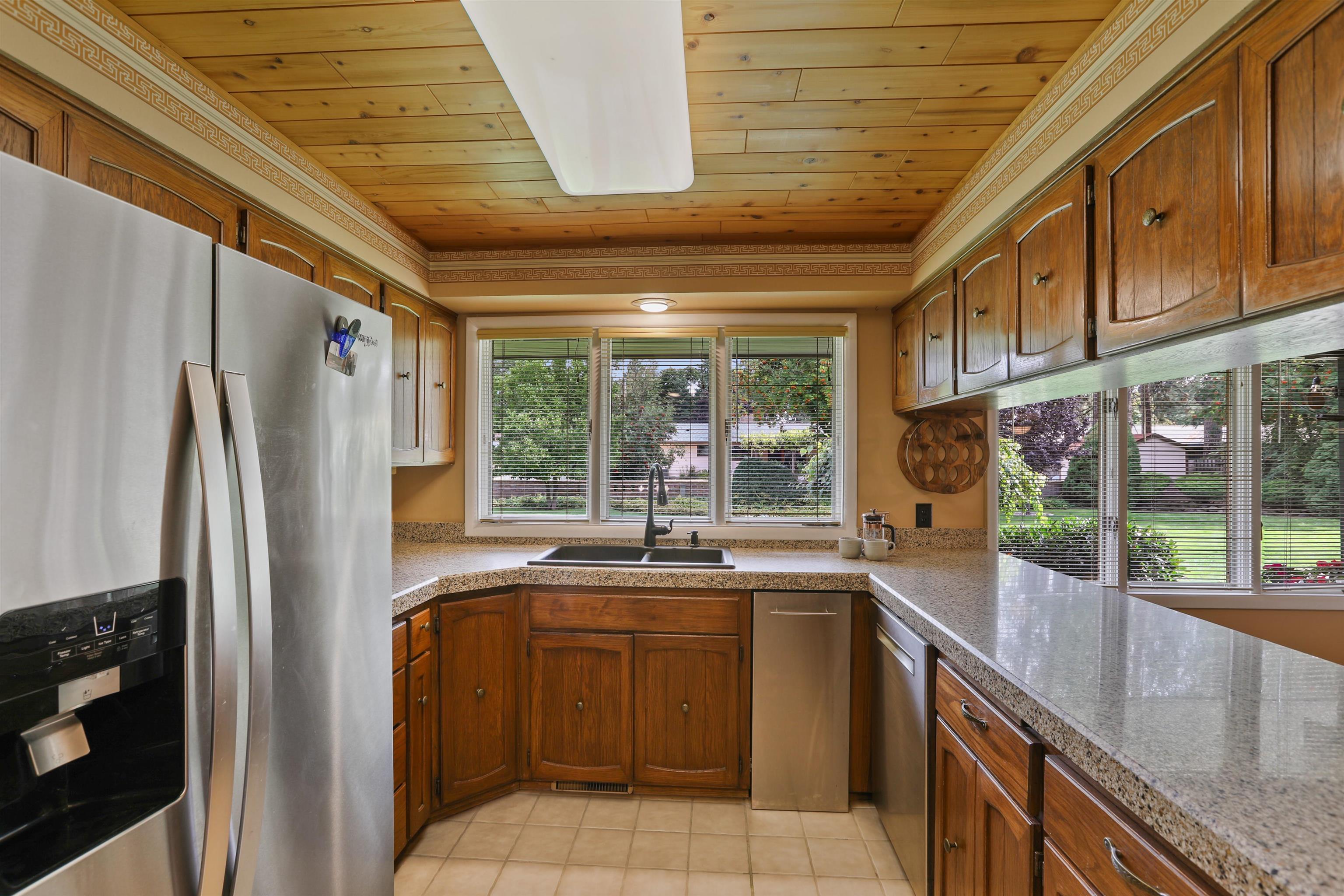4215 S Napa St - Photo 9