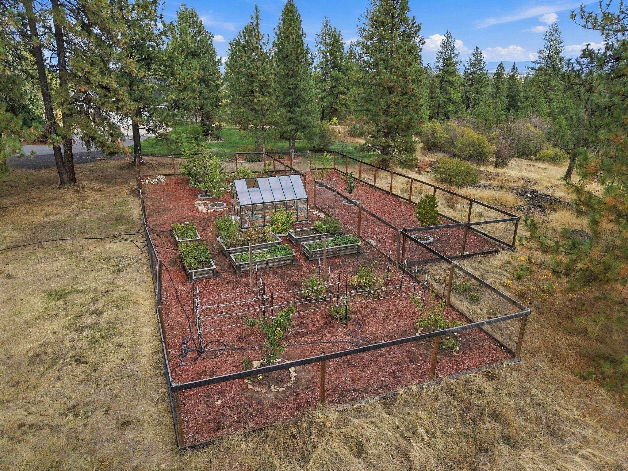8322 W Cross Cut Rd - Photo 42
