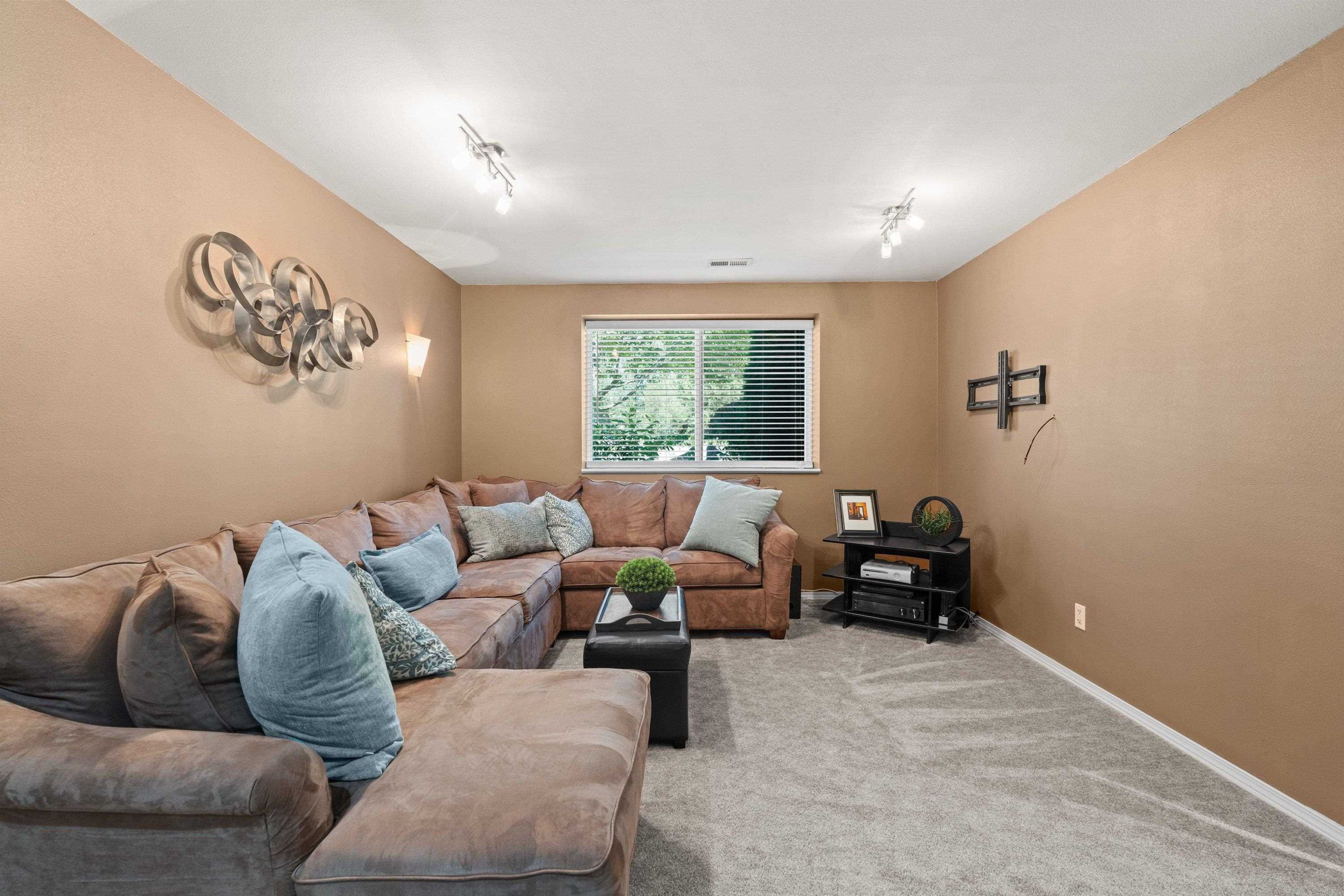 4724 E 15th Ave - Photo 26