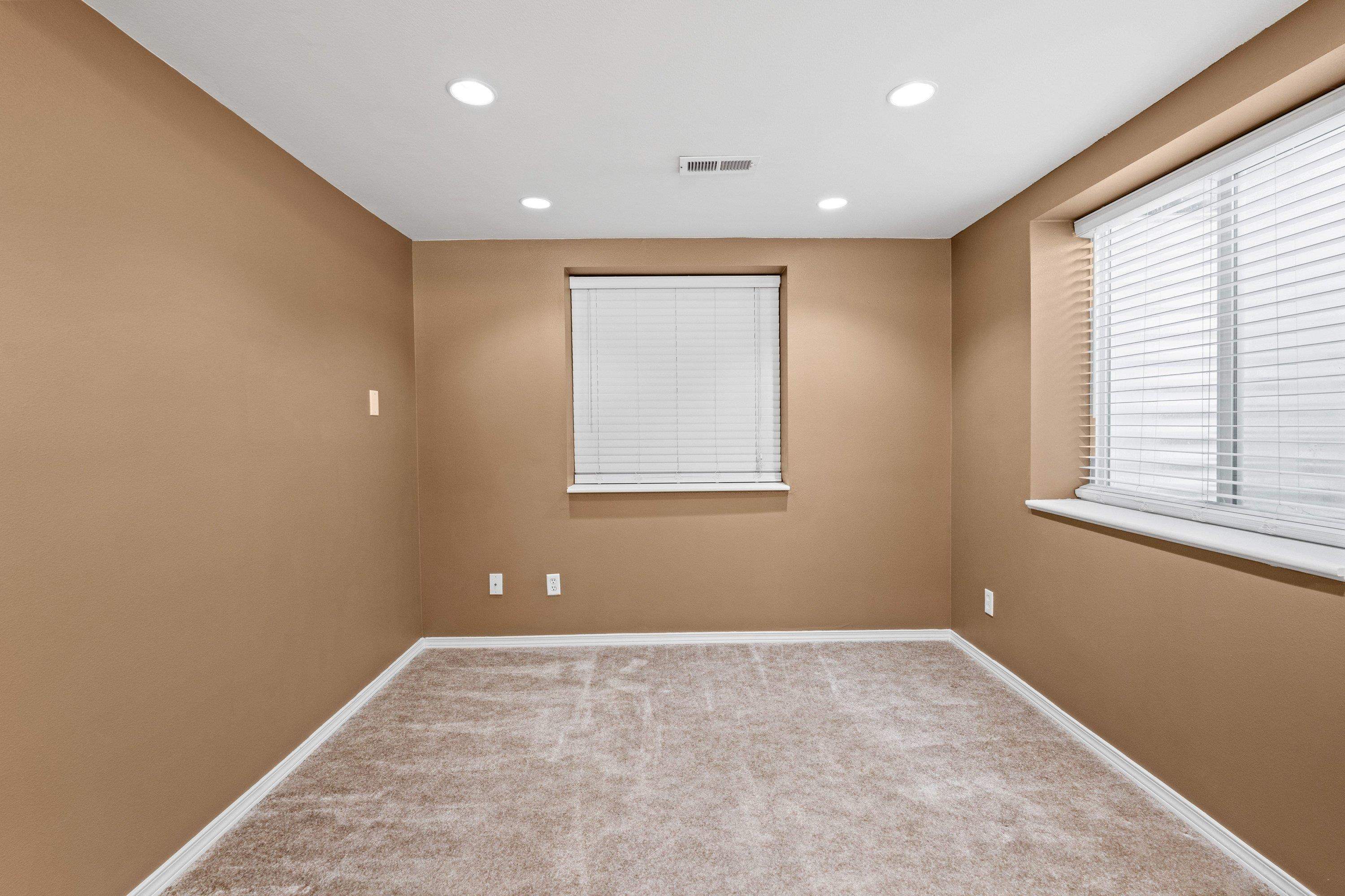 4724 E 15th Ave - Photo 28