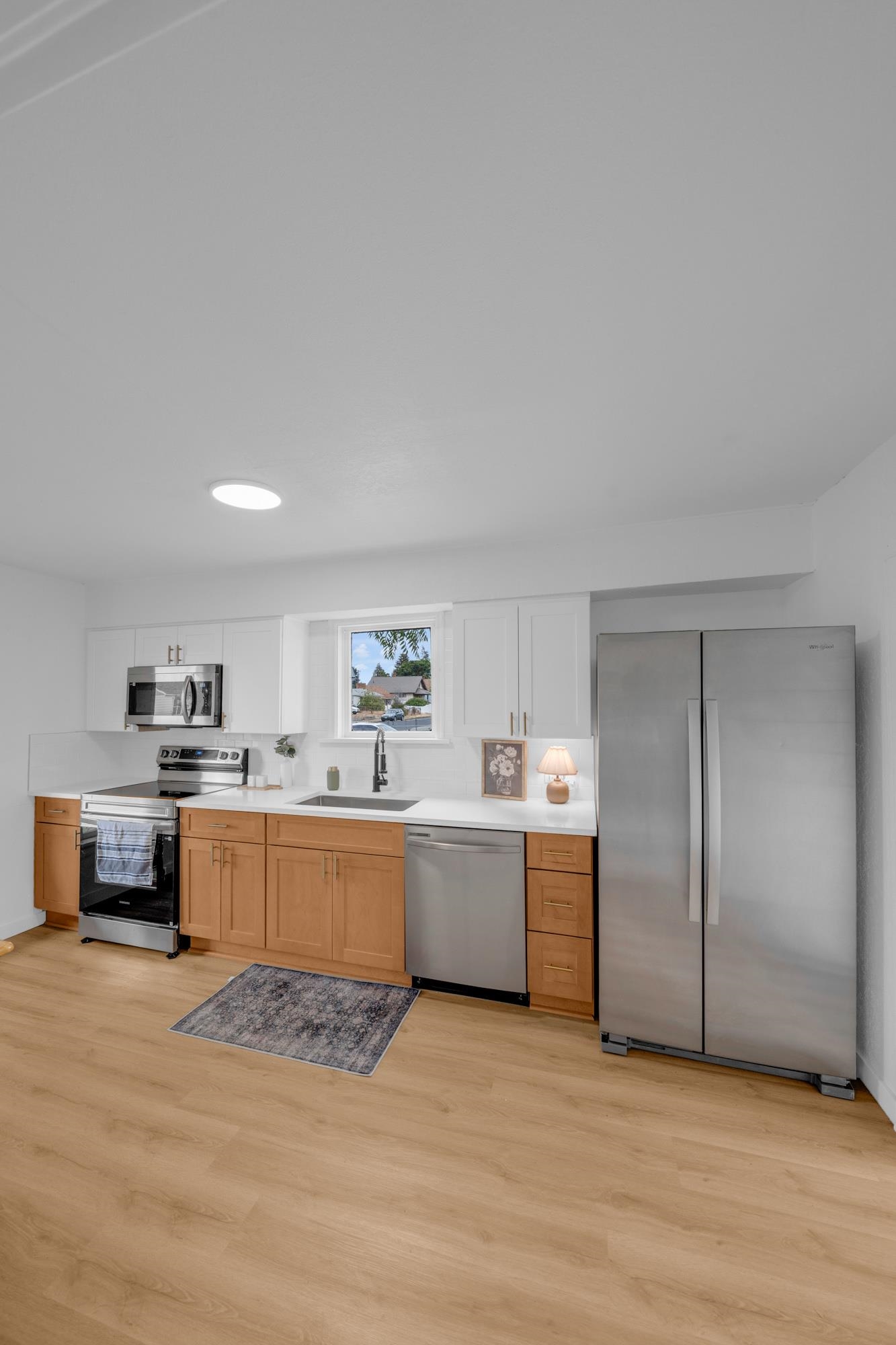 618 E Providence Ave - Photo 16