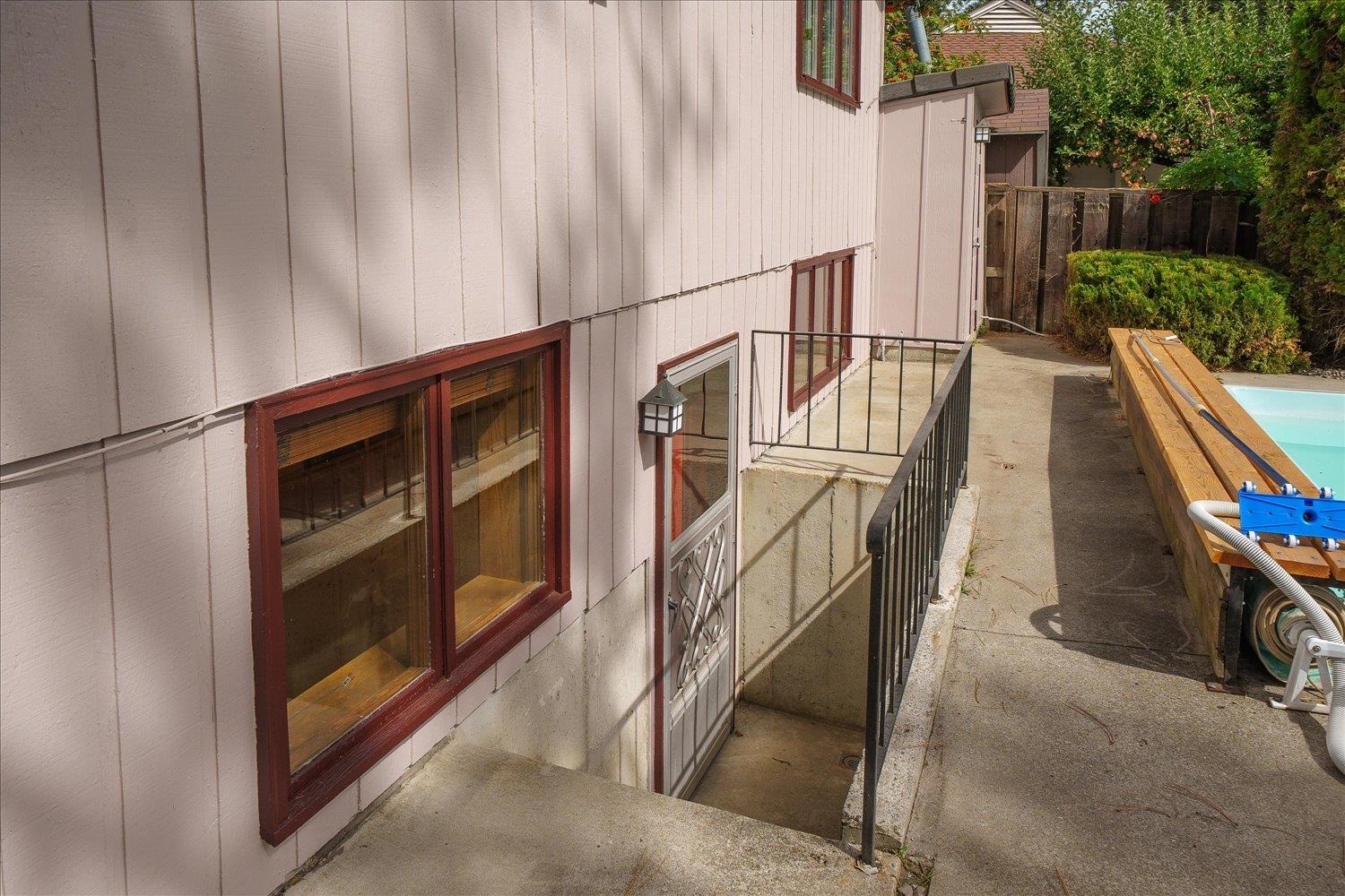 931 W Regent Ct - Photo 39