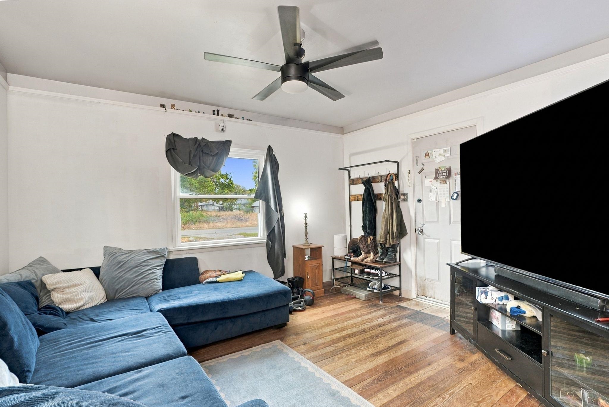 7112 E Fairview Ave - Photo 4