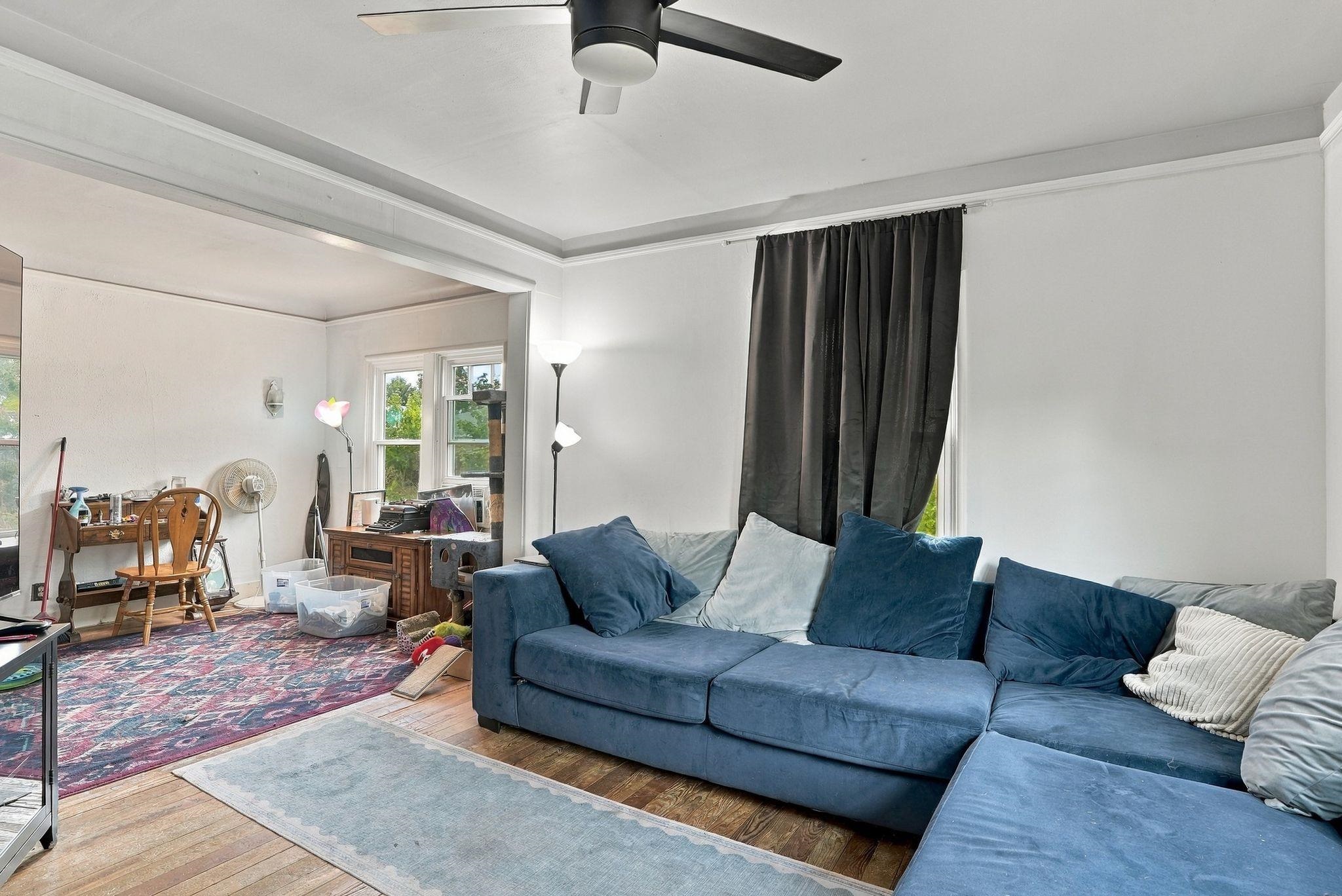 7112 E Fairview Ave - Photo 3