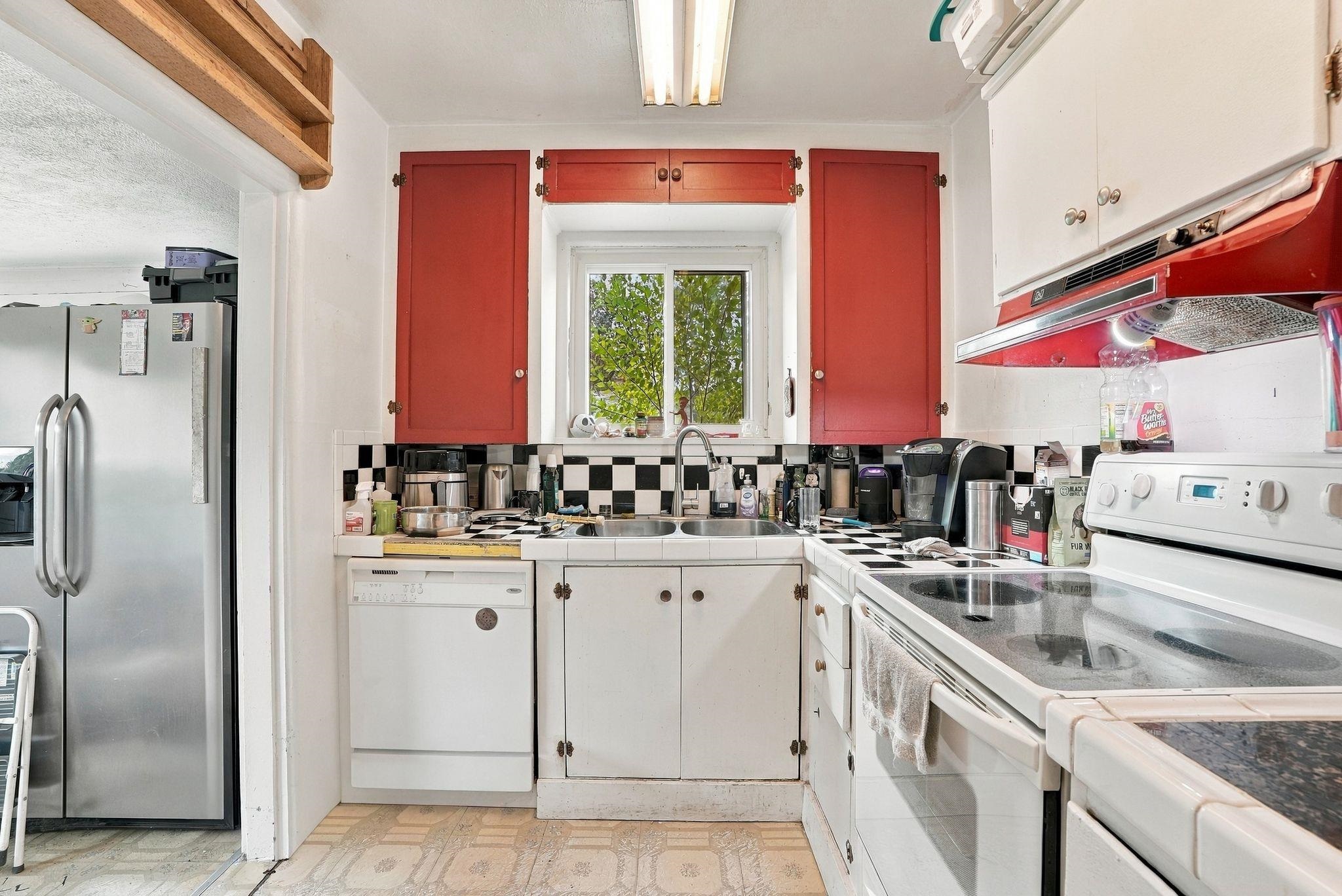 7112 E Fairview Ave - Photo 7
