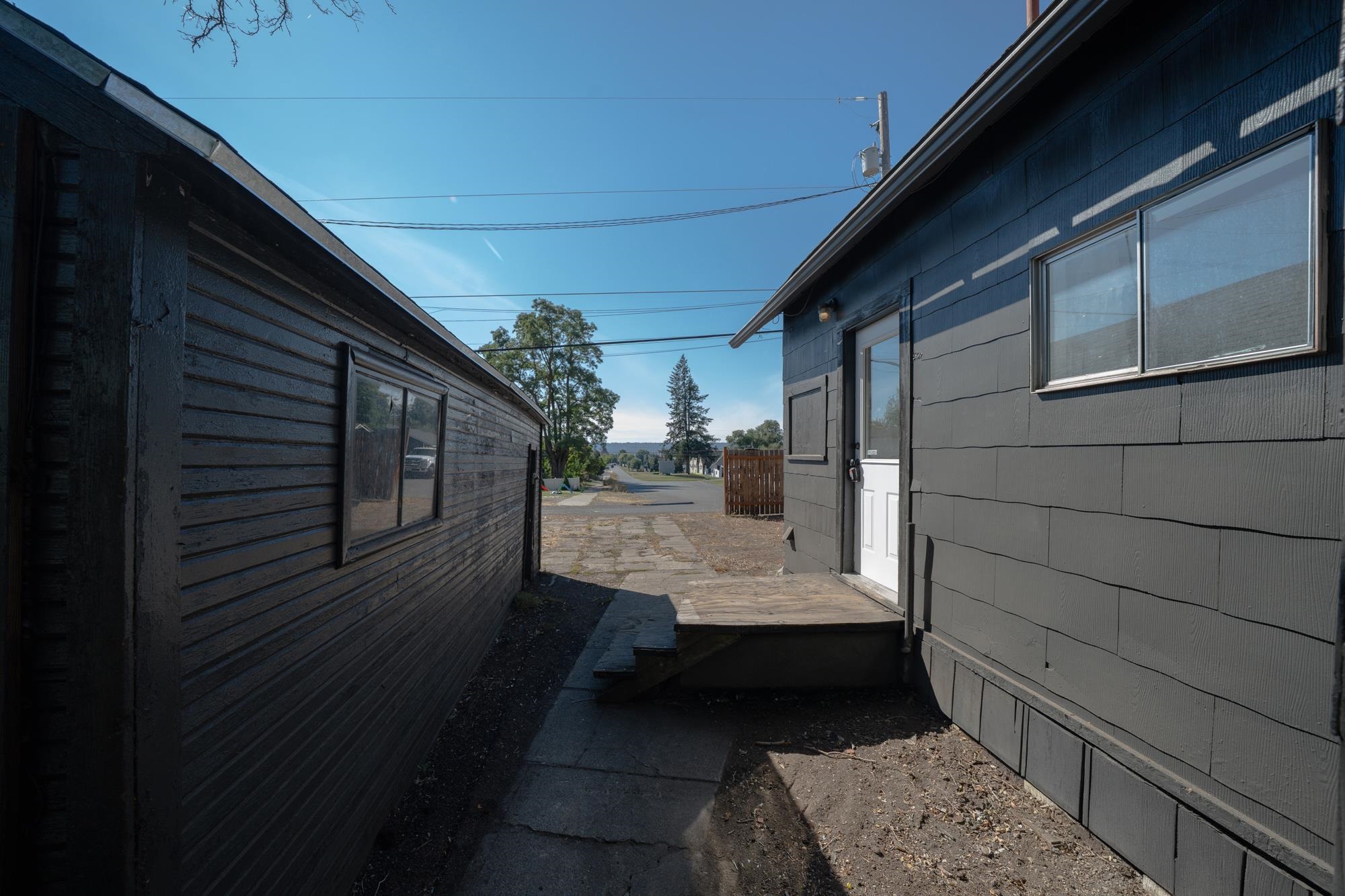 1512 E Dalton Ave - Photo 32
