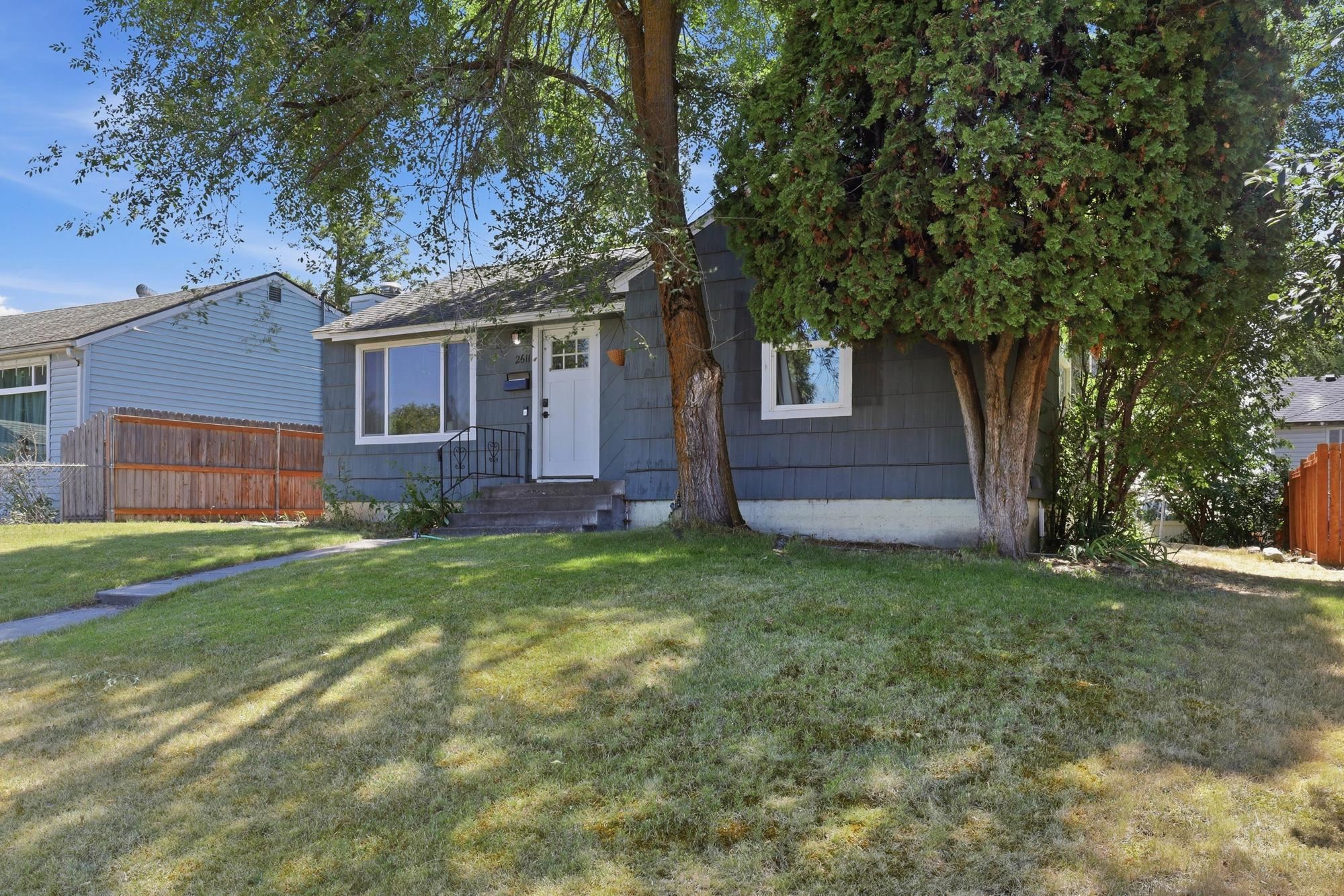 2611 W Broad Ave - Photo 3