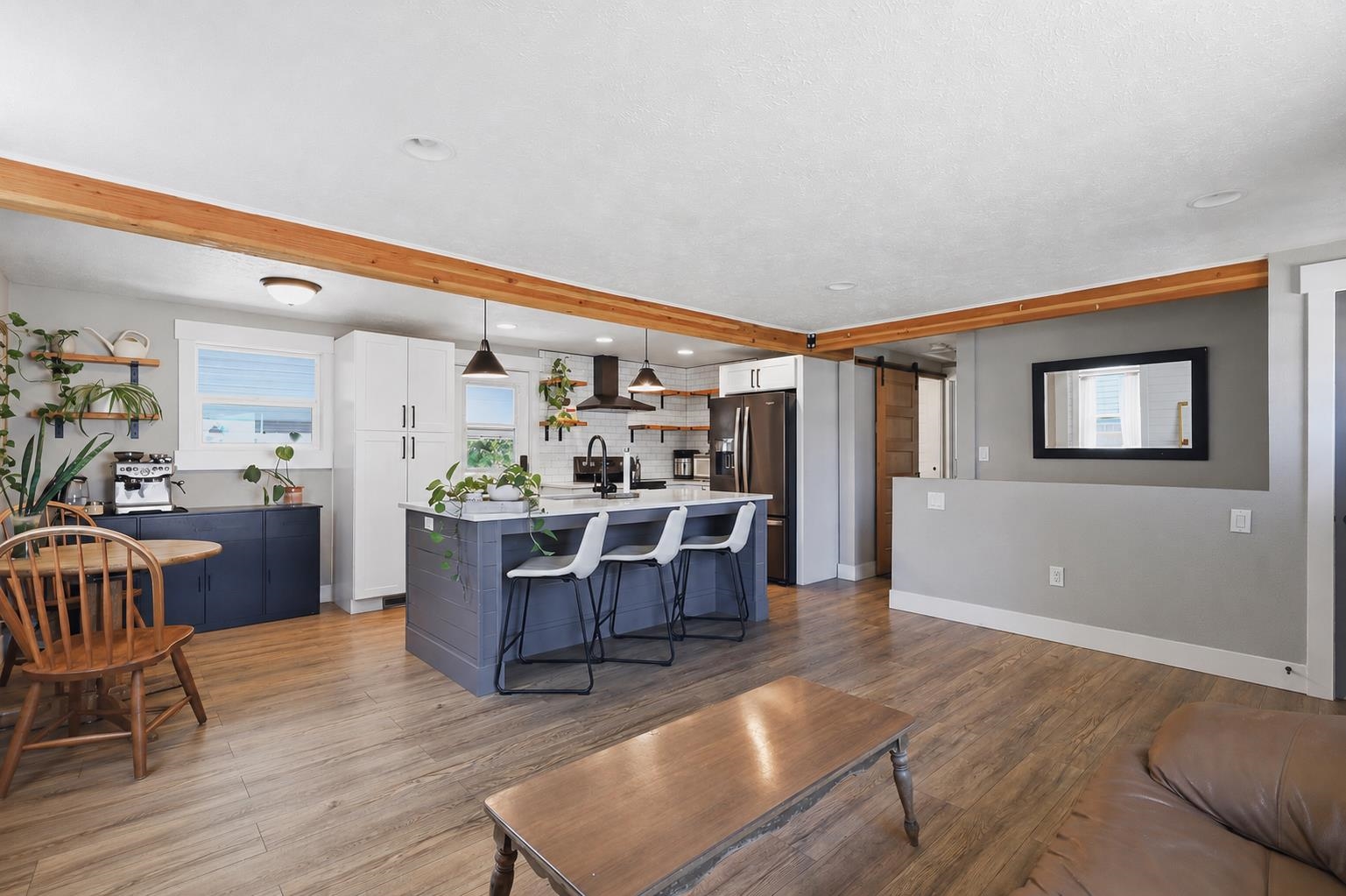 2611 W Broad Ave - Photo 5
