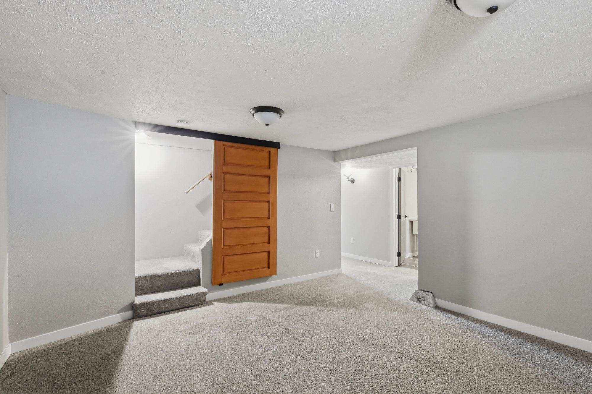 2611 W Broad Ave - Photo 13