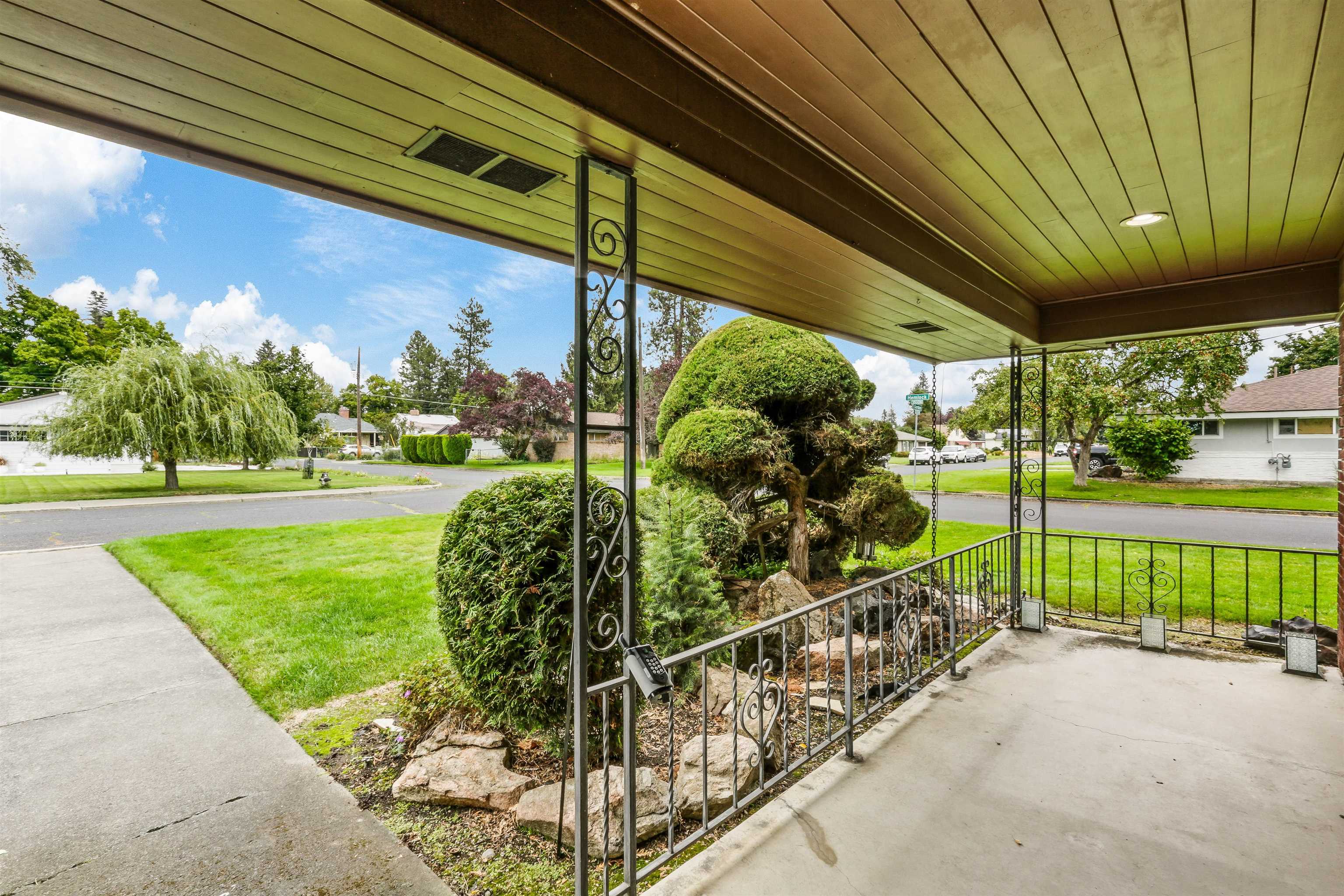 2303 W Gordon Ave - Photo 4