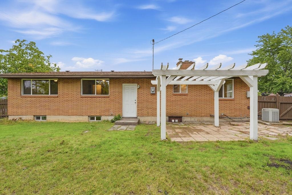621 W Greta Ave - Photo 31