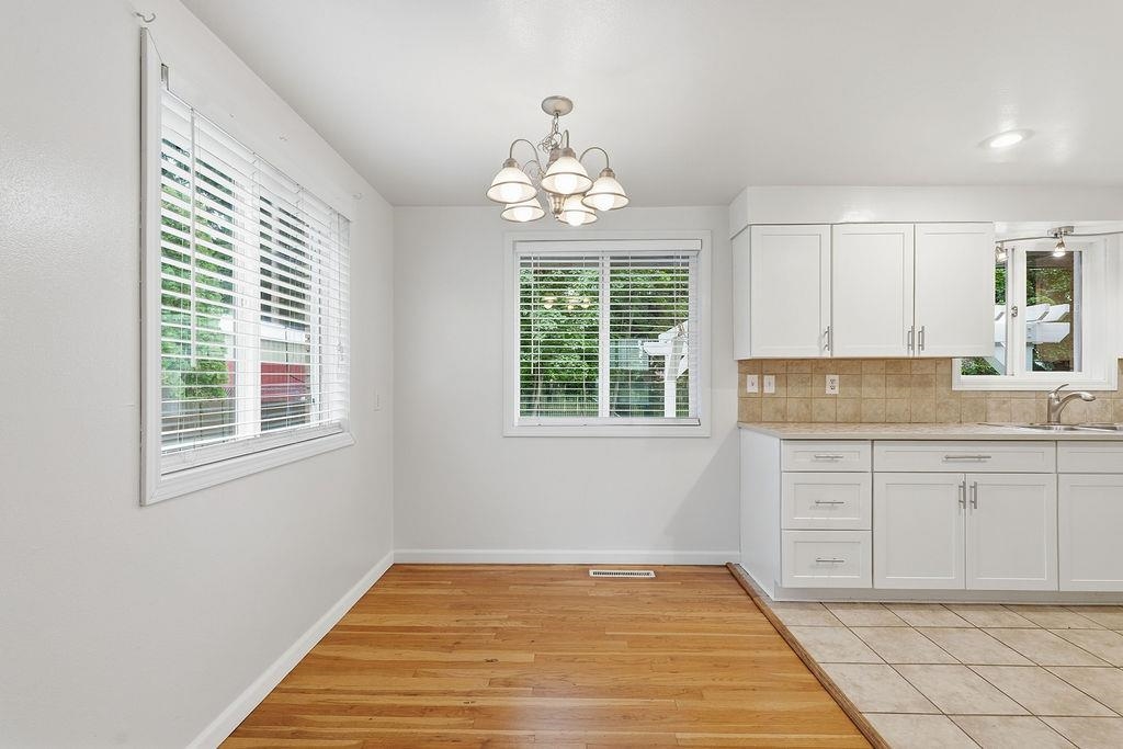 621 W Greta Ave - Photo 9