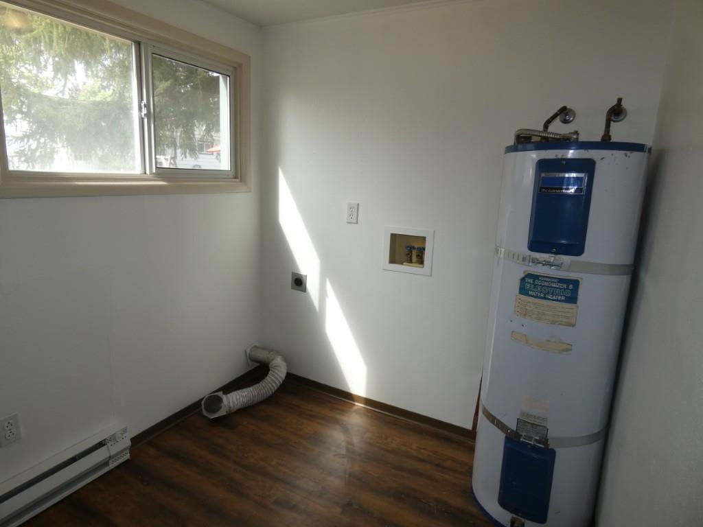 118 W 2nd St St - Photo 22
