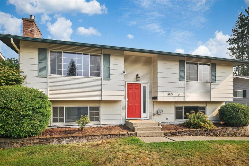 1427 E 35th Ave - Photo 7