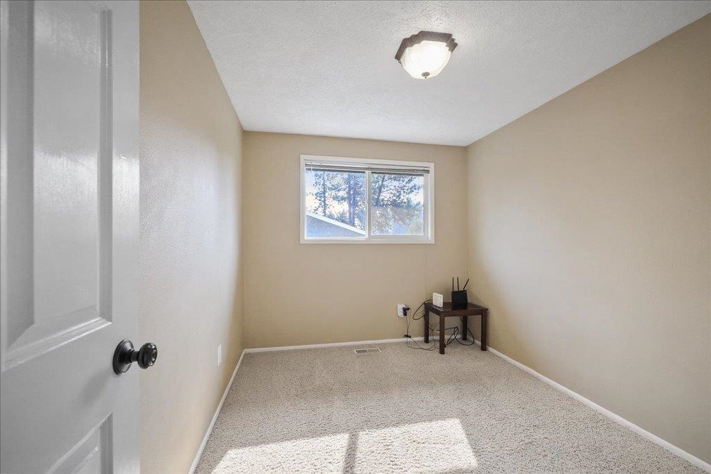 1427 E 35th Ave - Photo 19