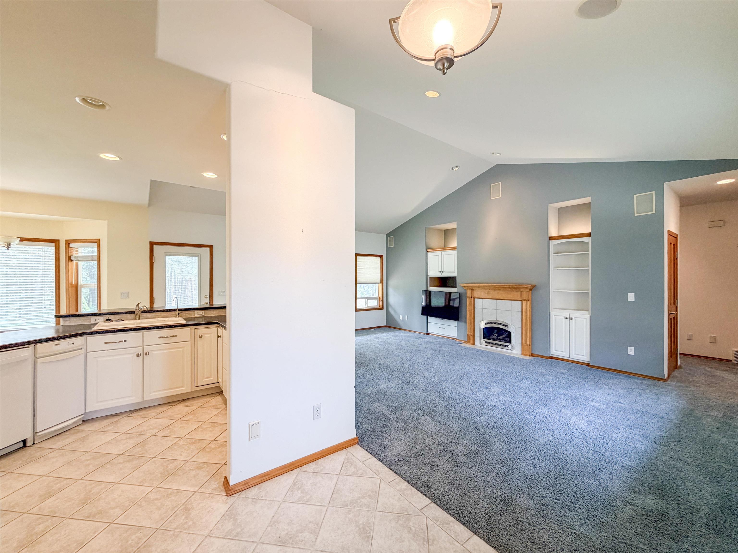 1555 S Meyers St - Photo 13
