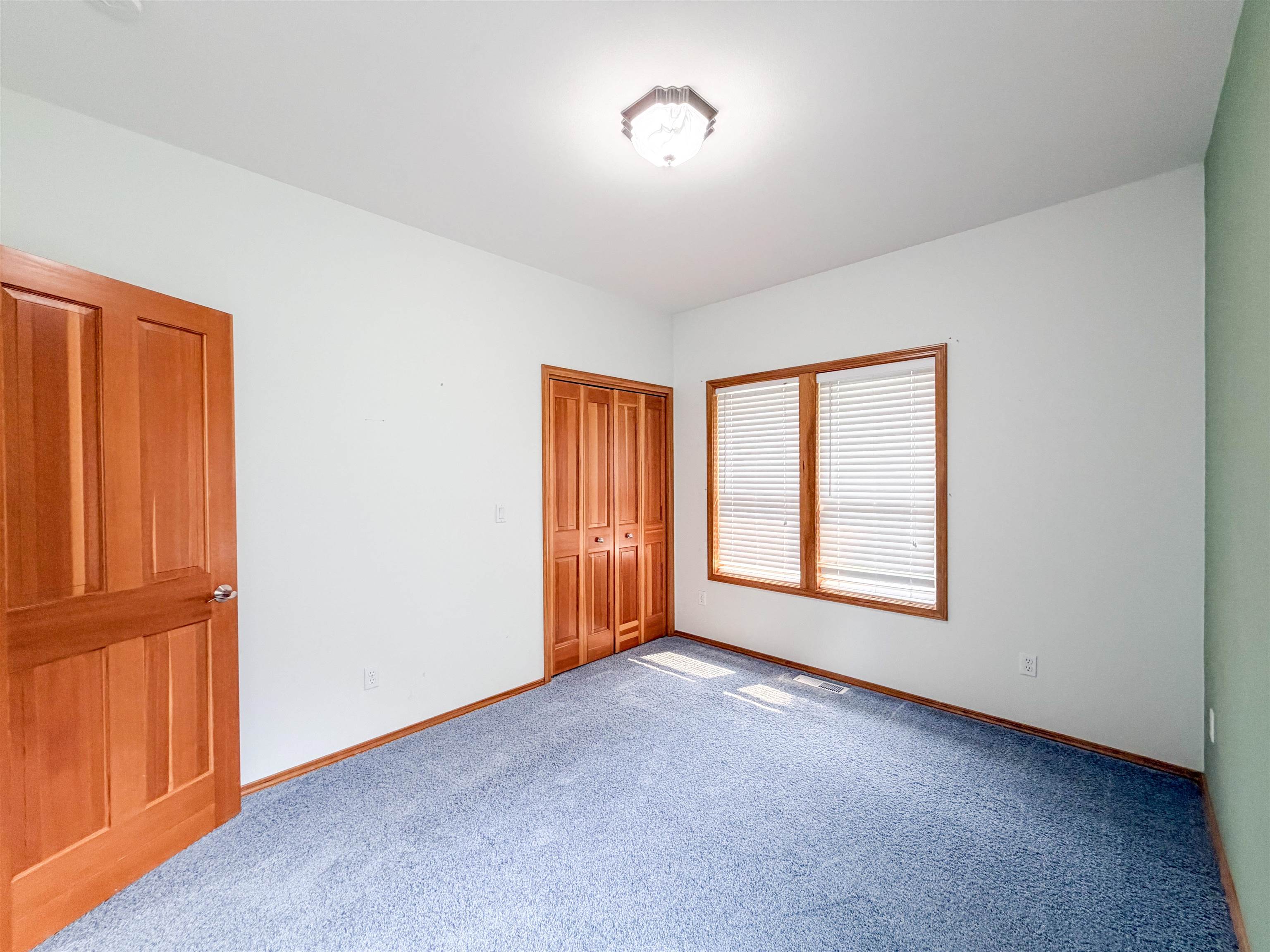1555 S Meyers St - Photo 21