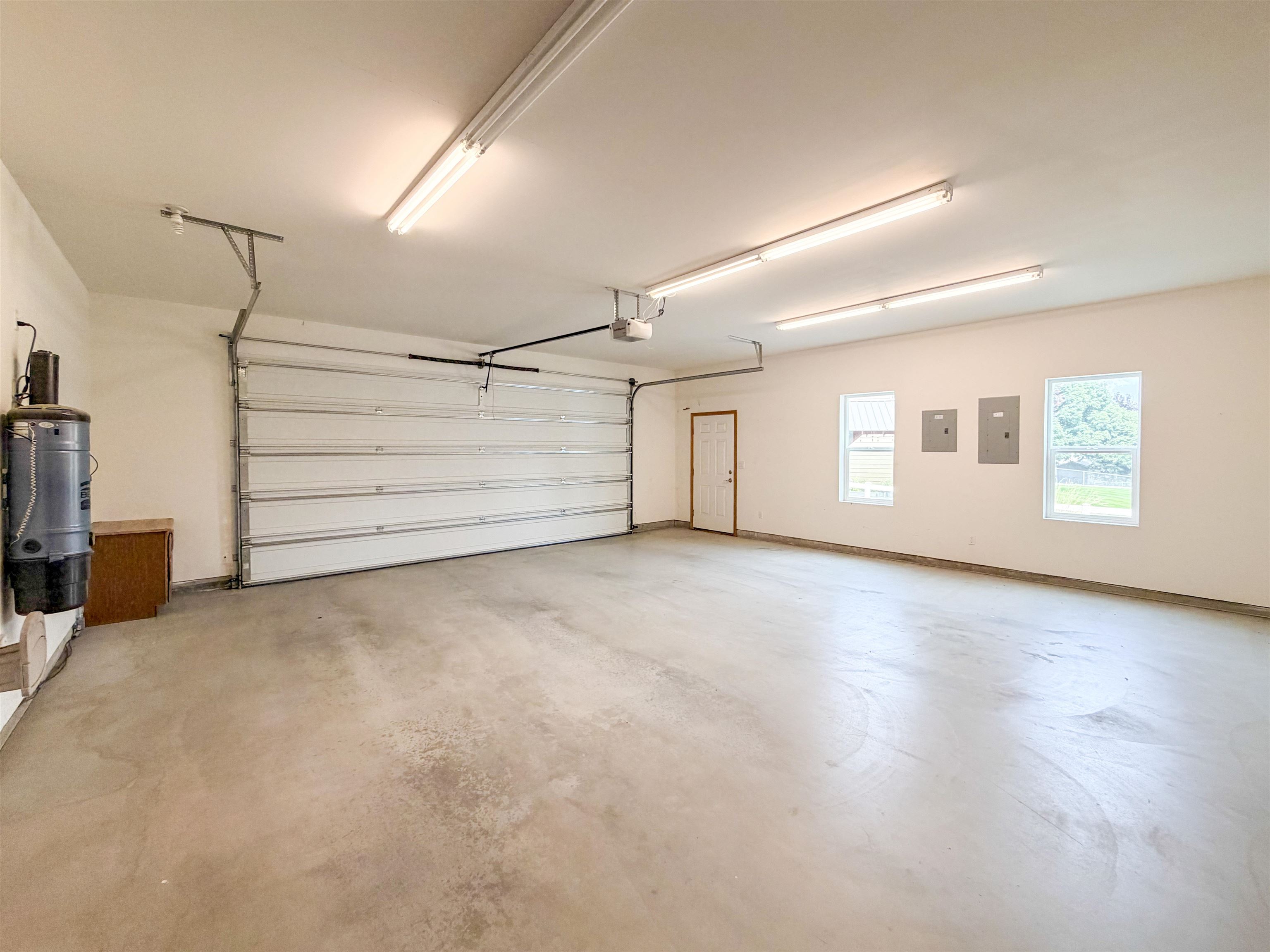 1555 S Meyers St - Photo 30