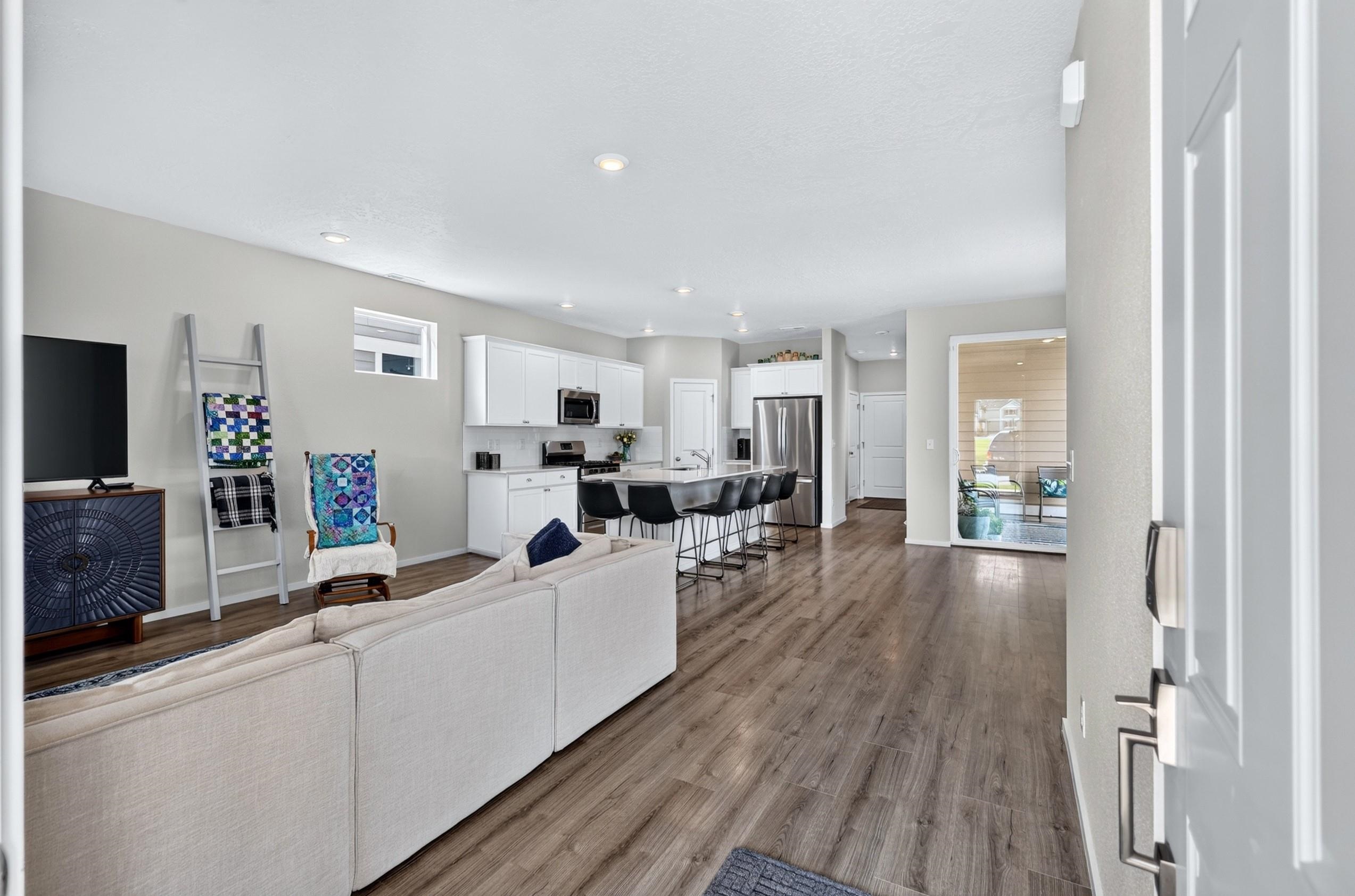 24485 E Feather Loop - Photo 8