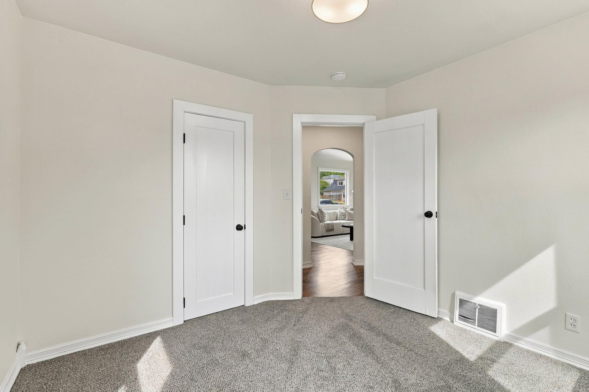 2017 W Cleveland Ave - Photo 19