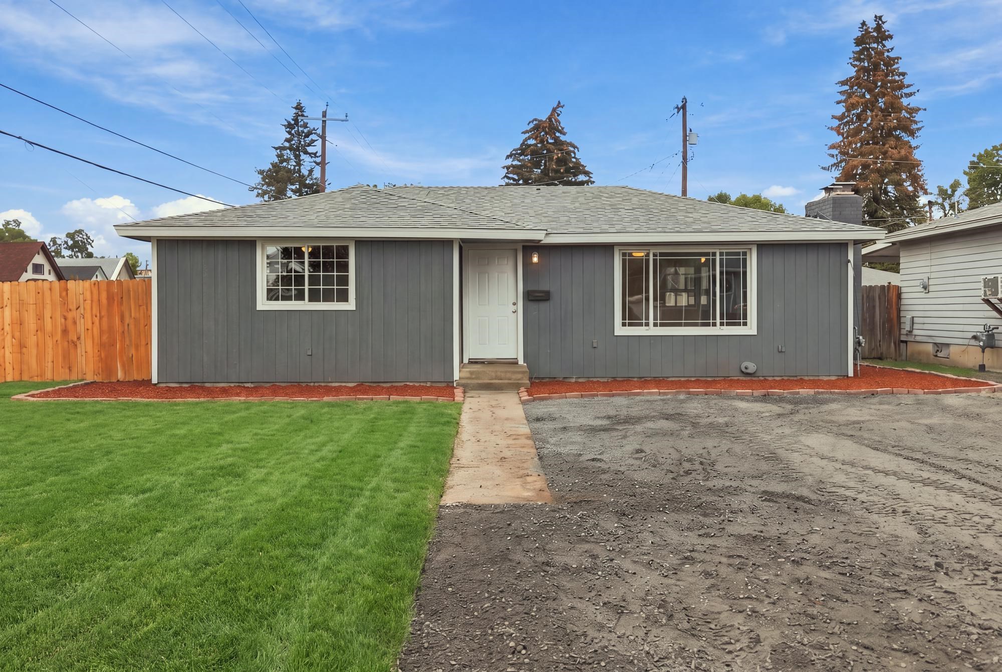 2901 E Cleveland Ave - Photo 2