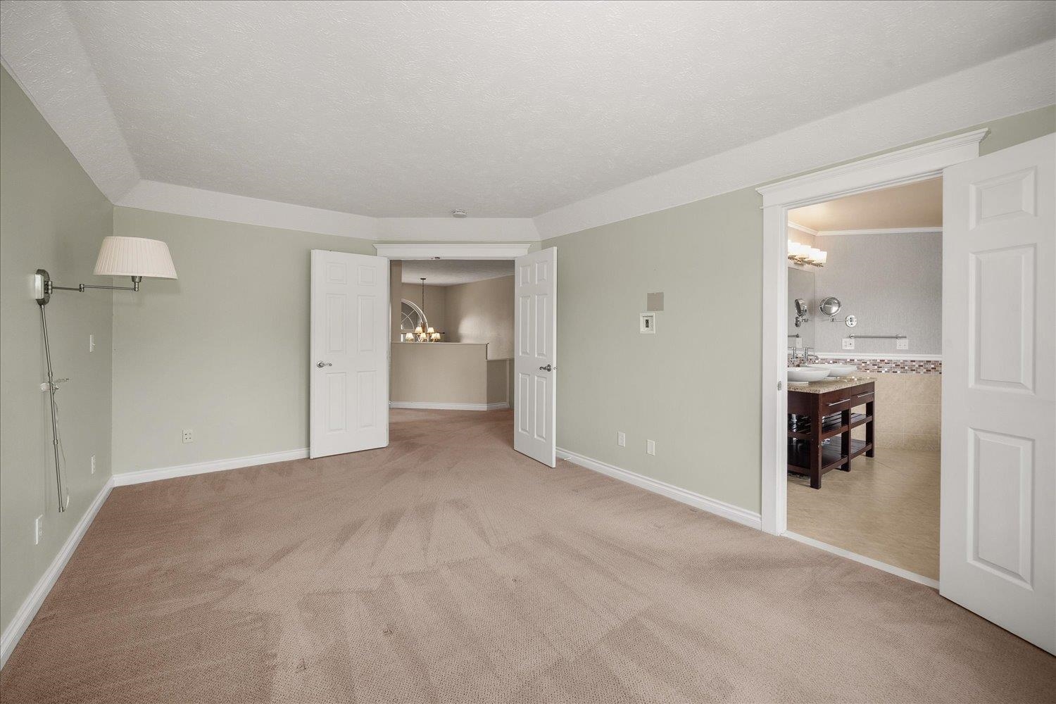 805 S Harmony Rd - Photo 25
