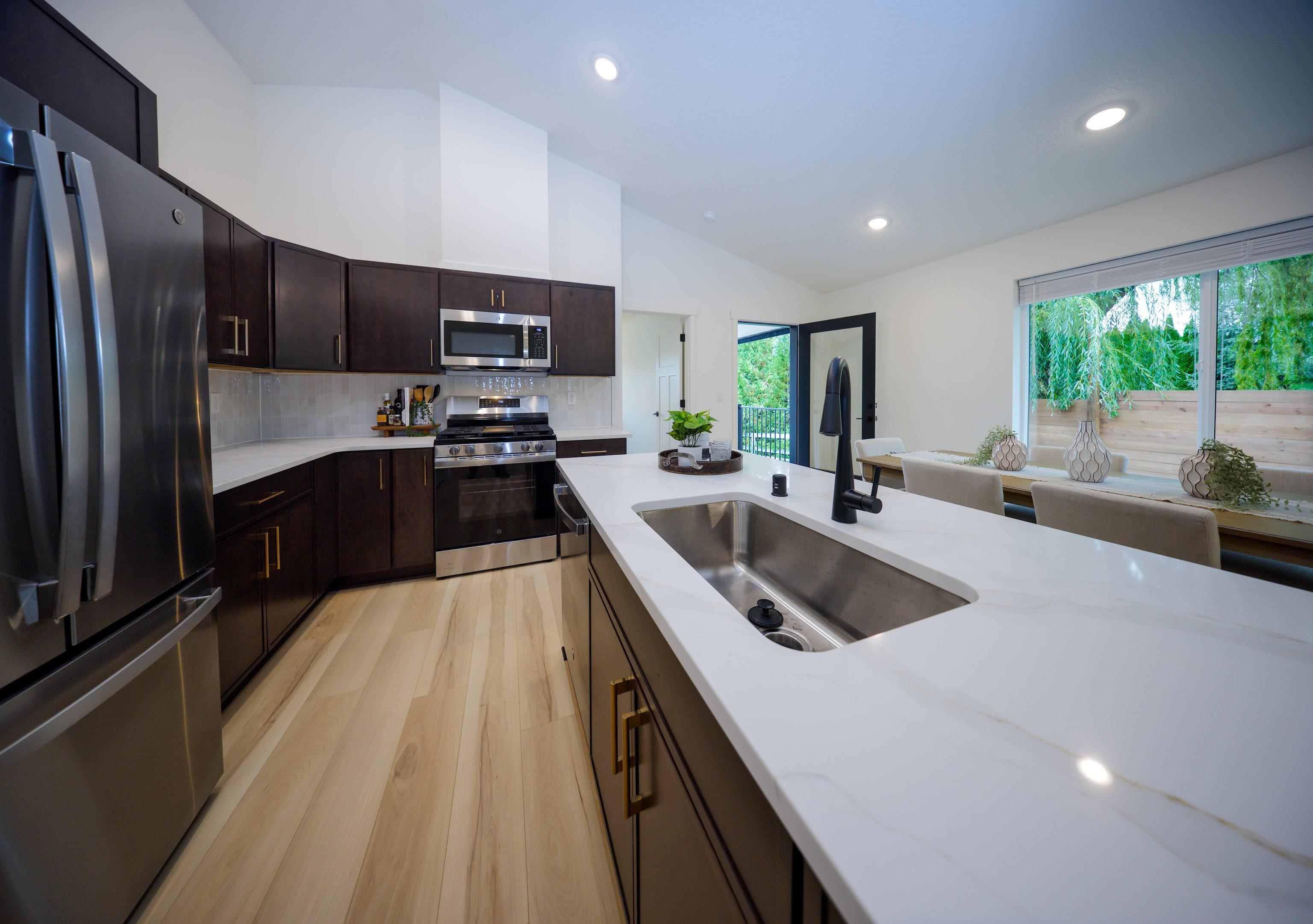 19323 E 4th Ave - Photo 6