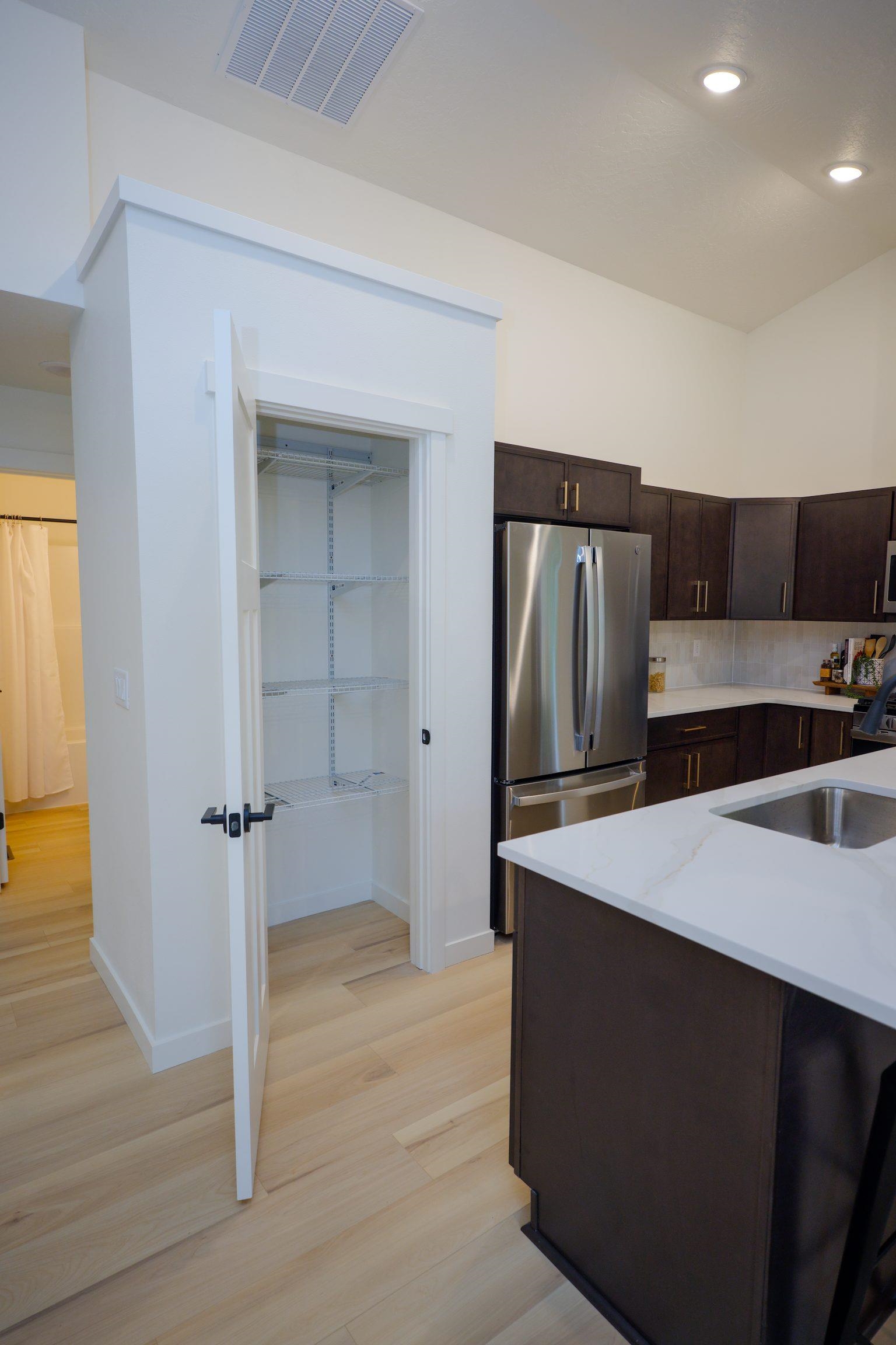 19323 E 4th Ave - Photo 13