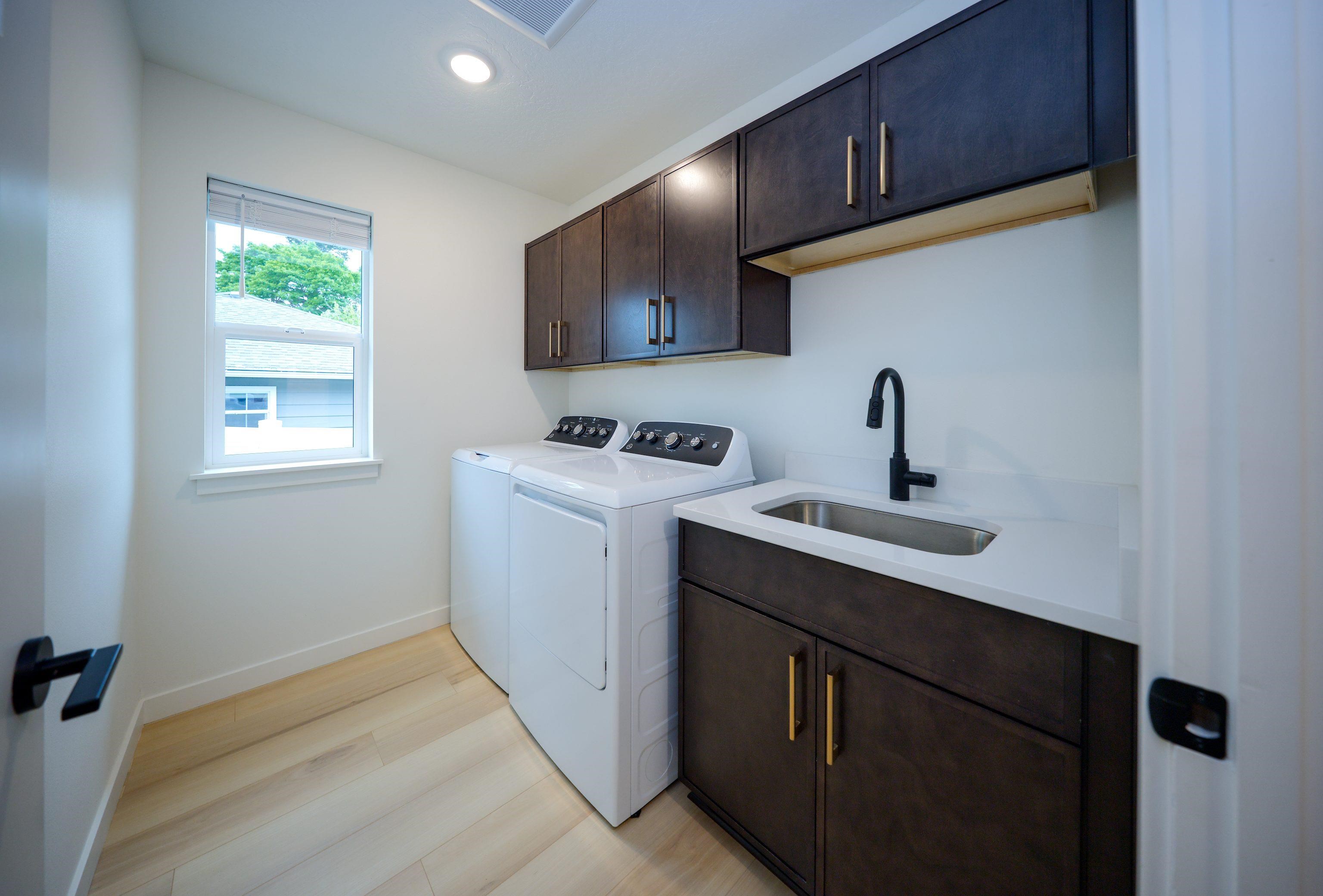 19323 E 4th Ave - Photo 28