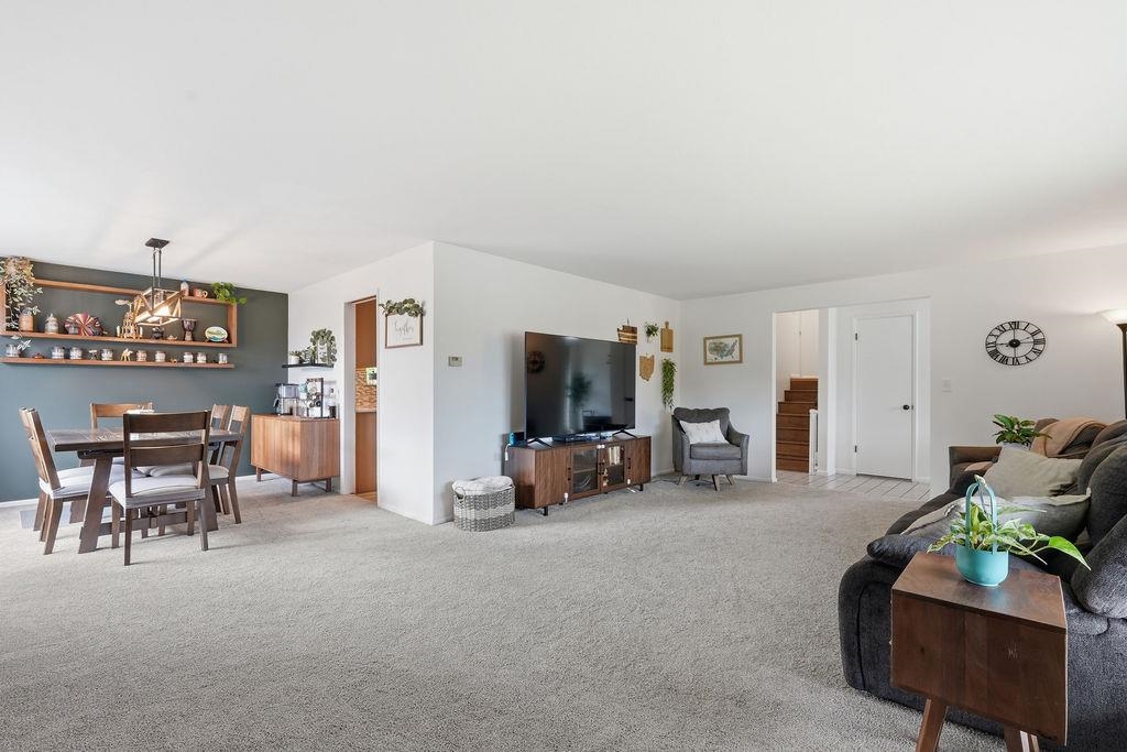 1907 TONI RAE Dr - Photo 8