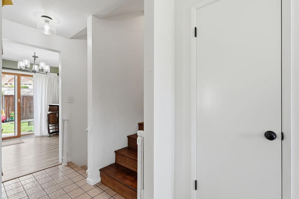 1907 TONI RAE Dr - Photo 16