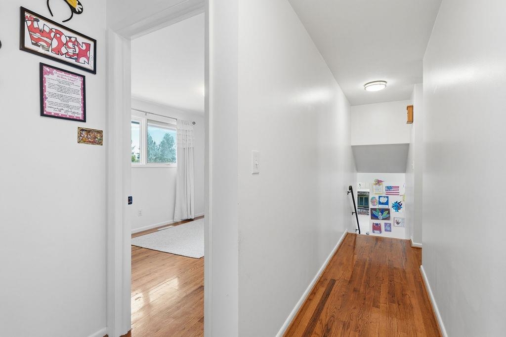 1907 TONI RAE Dr - Photo 18