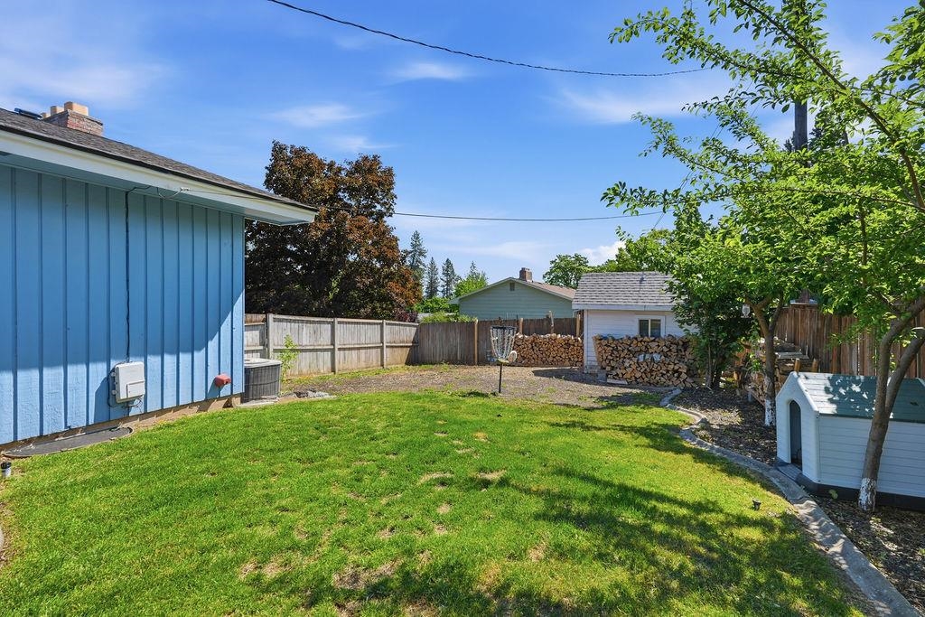 1907 TONI RAE Dr - Photo 35