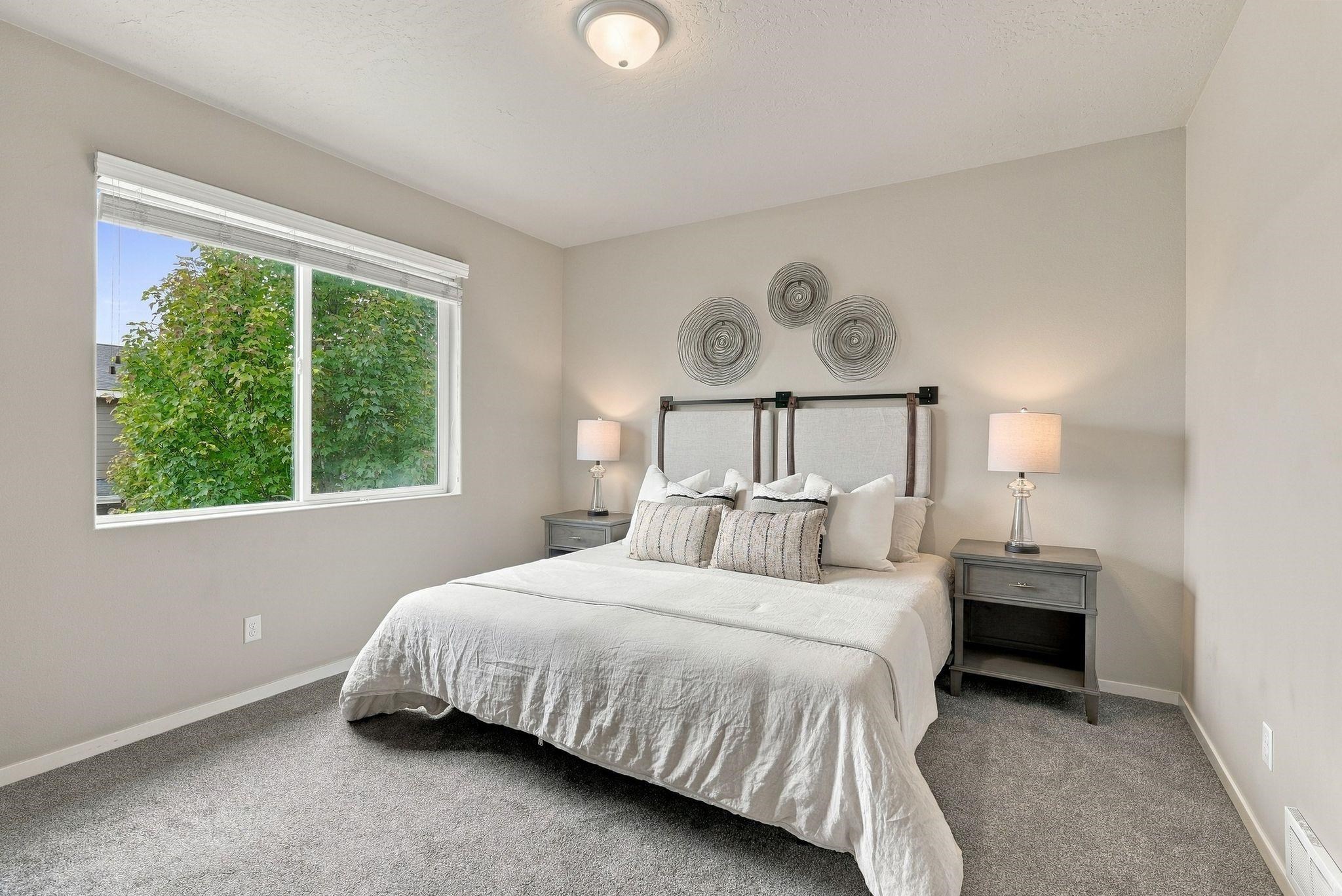2121 W Bridge Ave - Photo 11