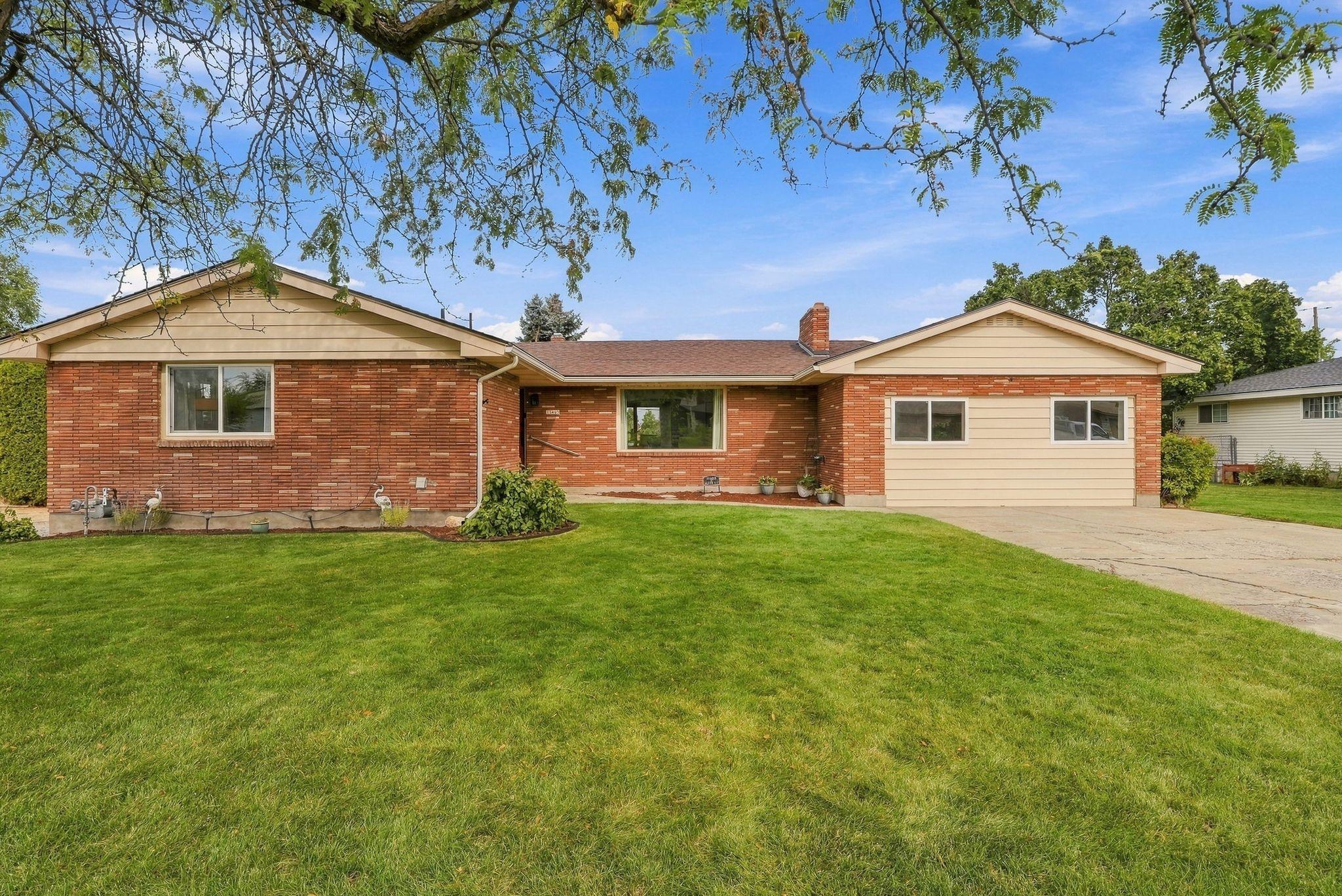 11403 E 11th Ave - Photo 3