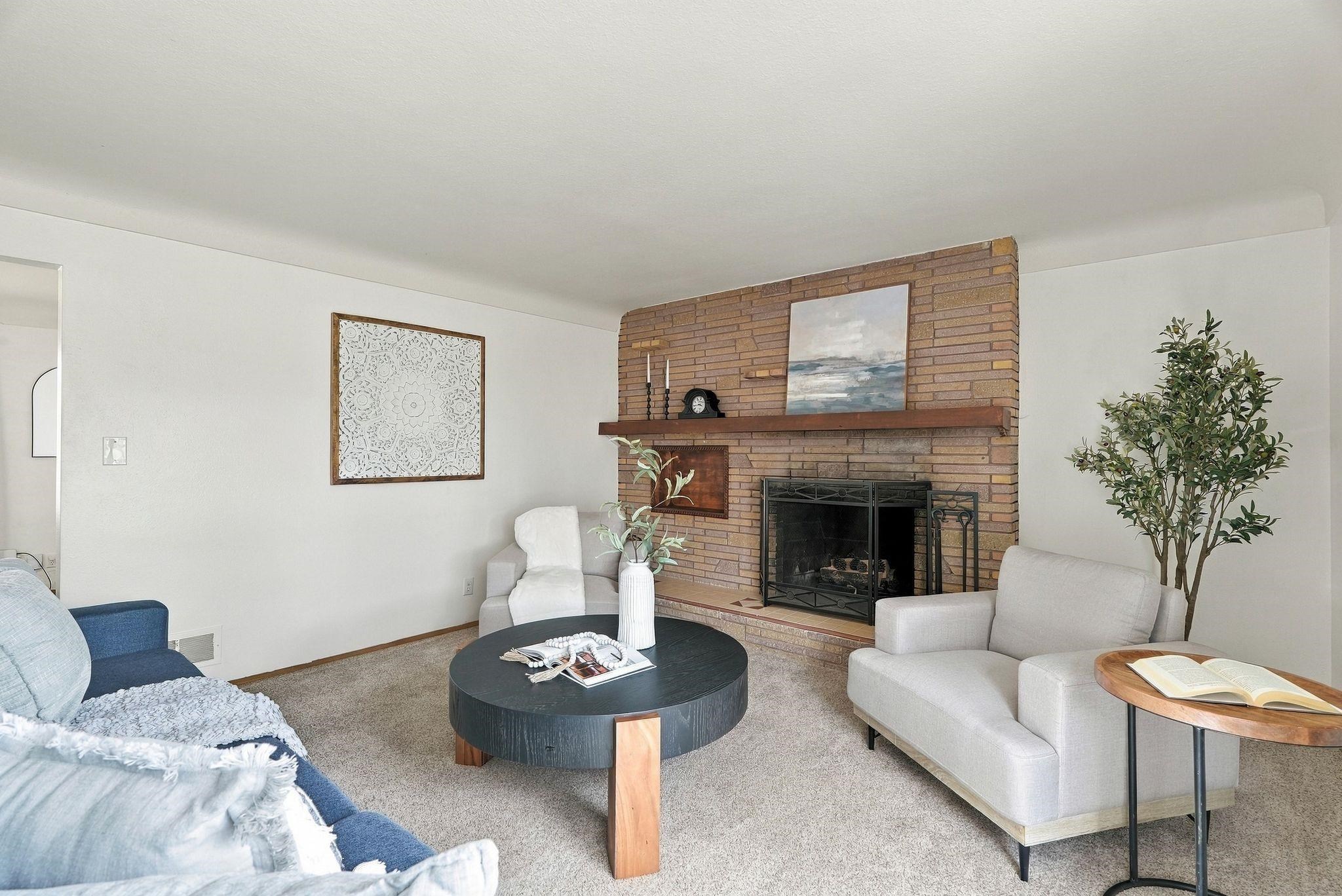 11403 E 11th Ave - Photo 5